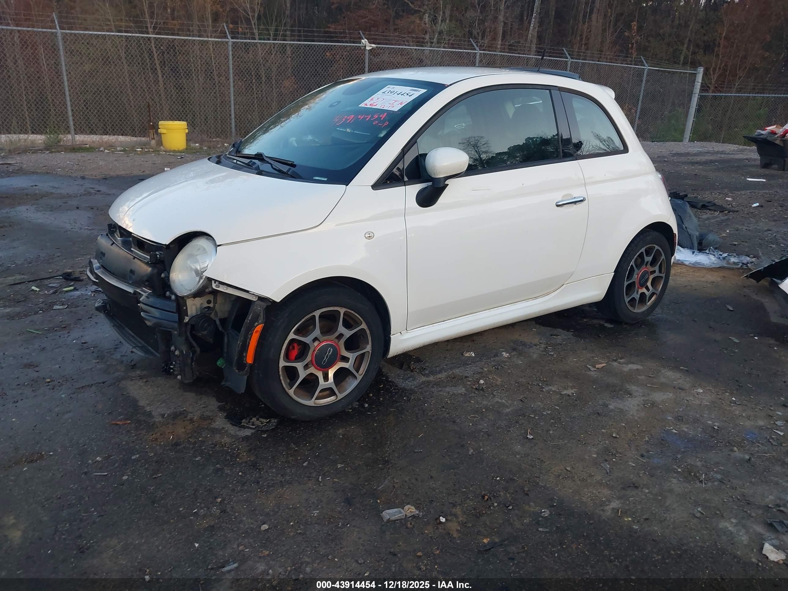 FIAT 500 image 2