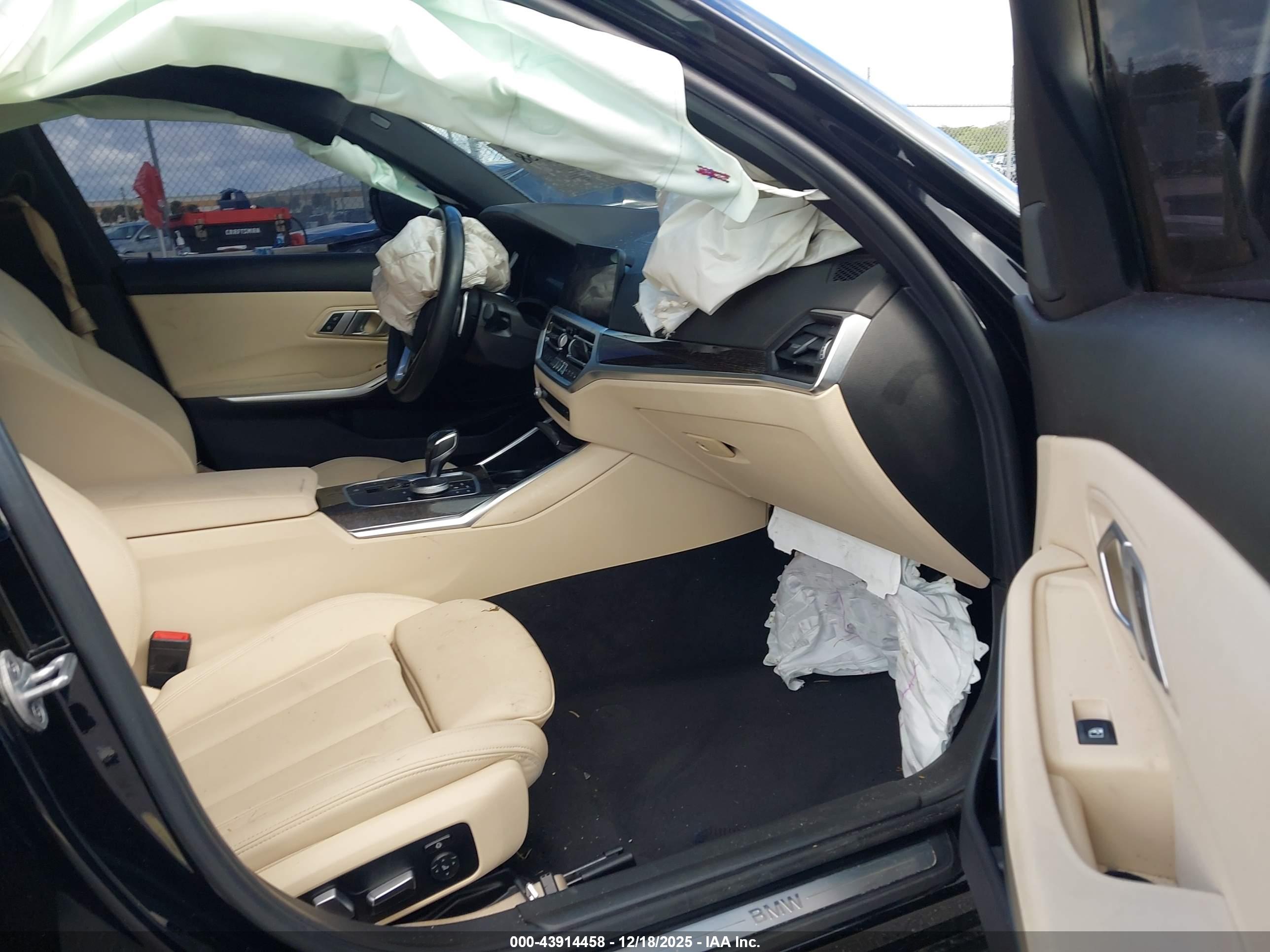 BMW 330I image 5