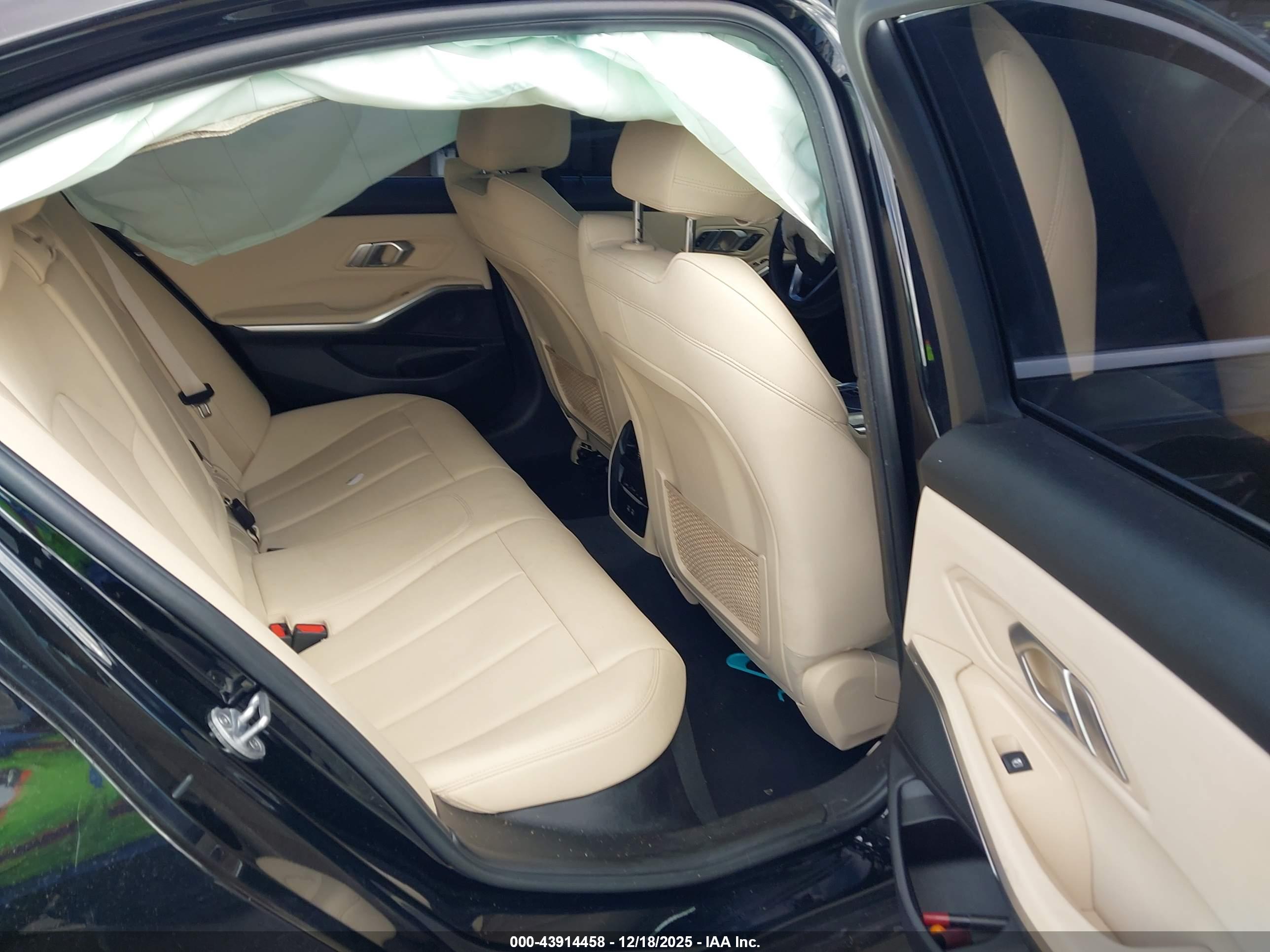BMW 330I image 8
