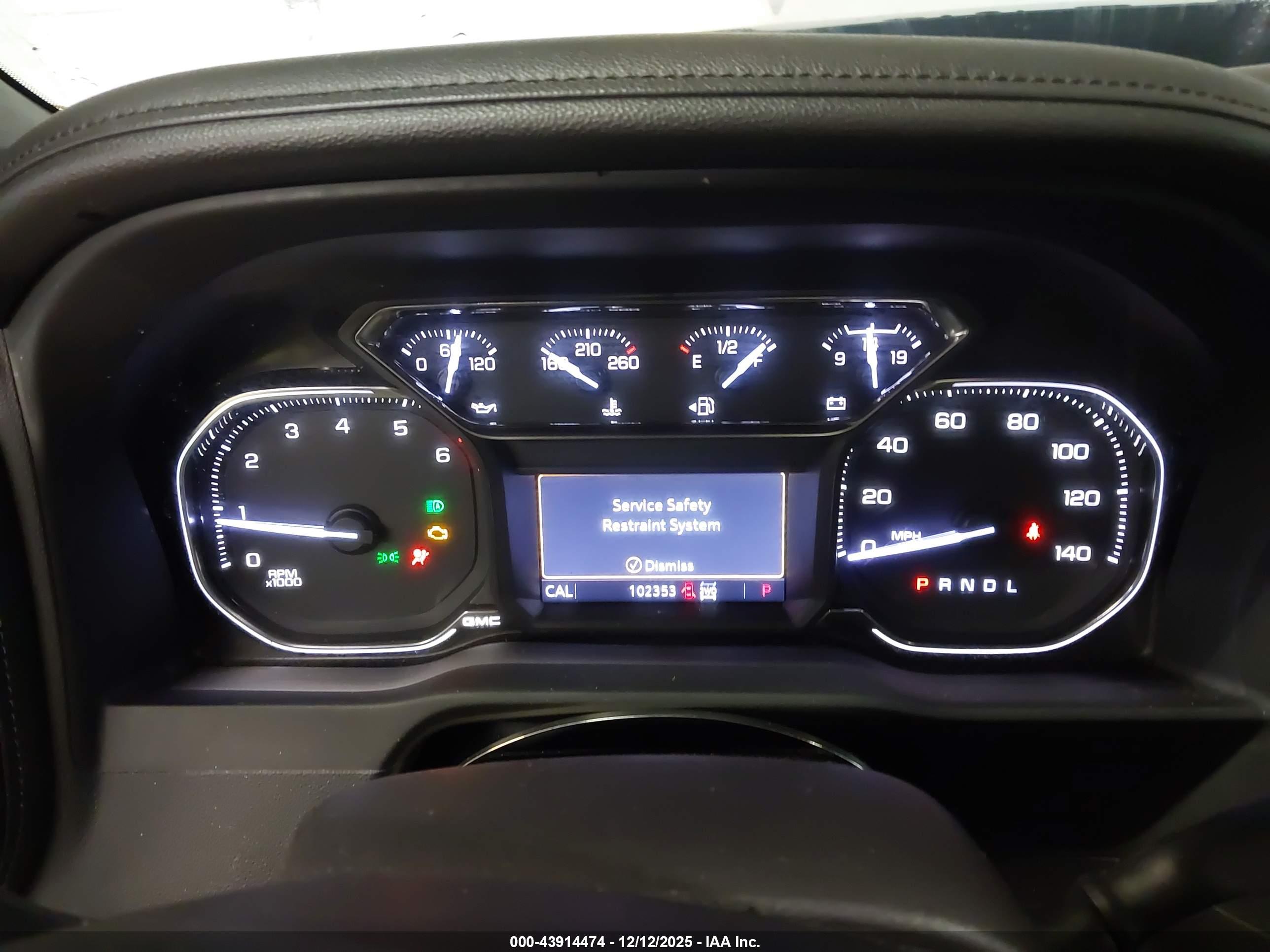 GMC SIERRA image 7