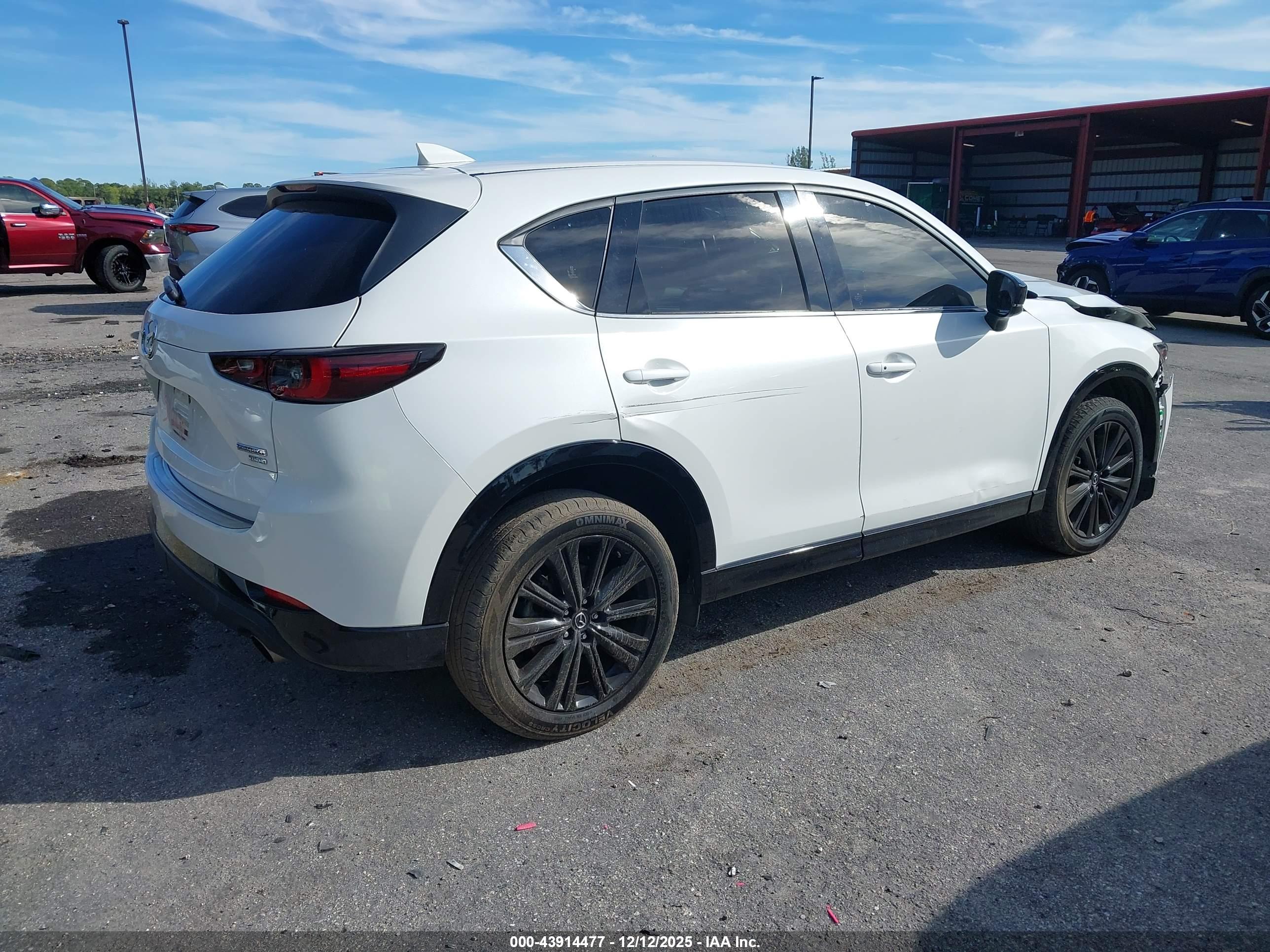 MAZDA CX-5 image 4