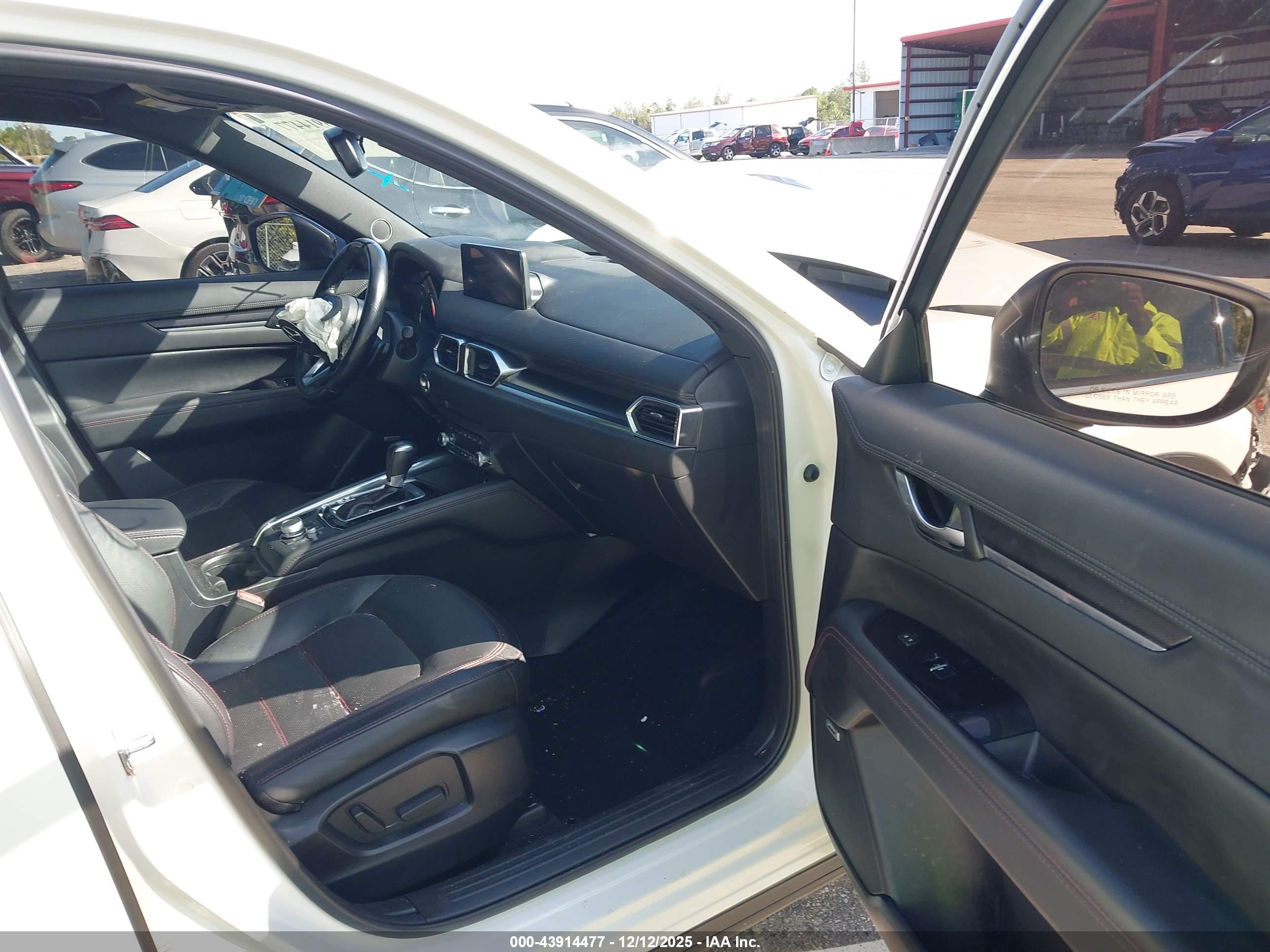 MAZDA CX-5 image 5