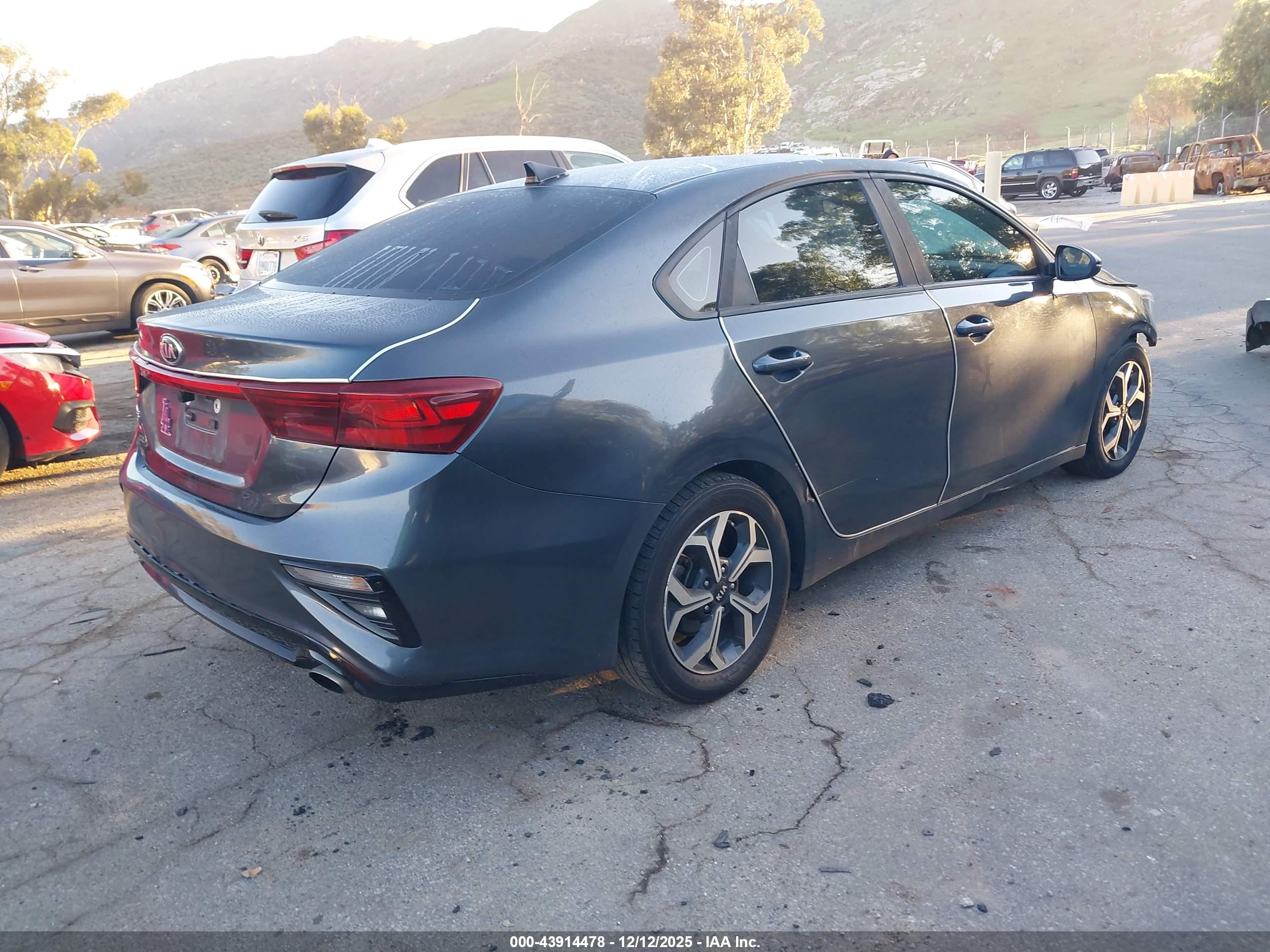 KIA FORTE image 4