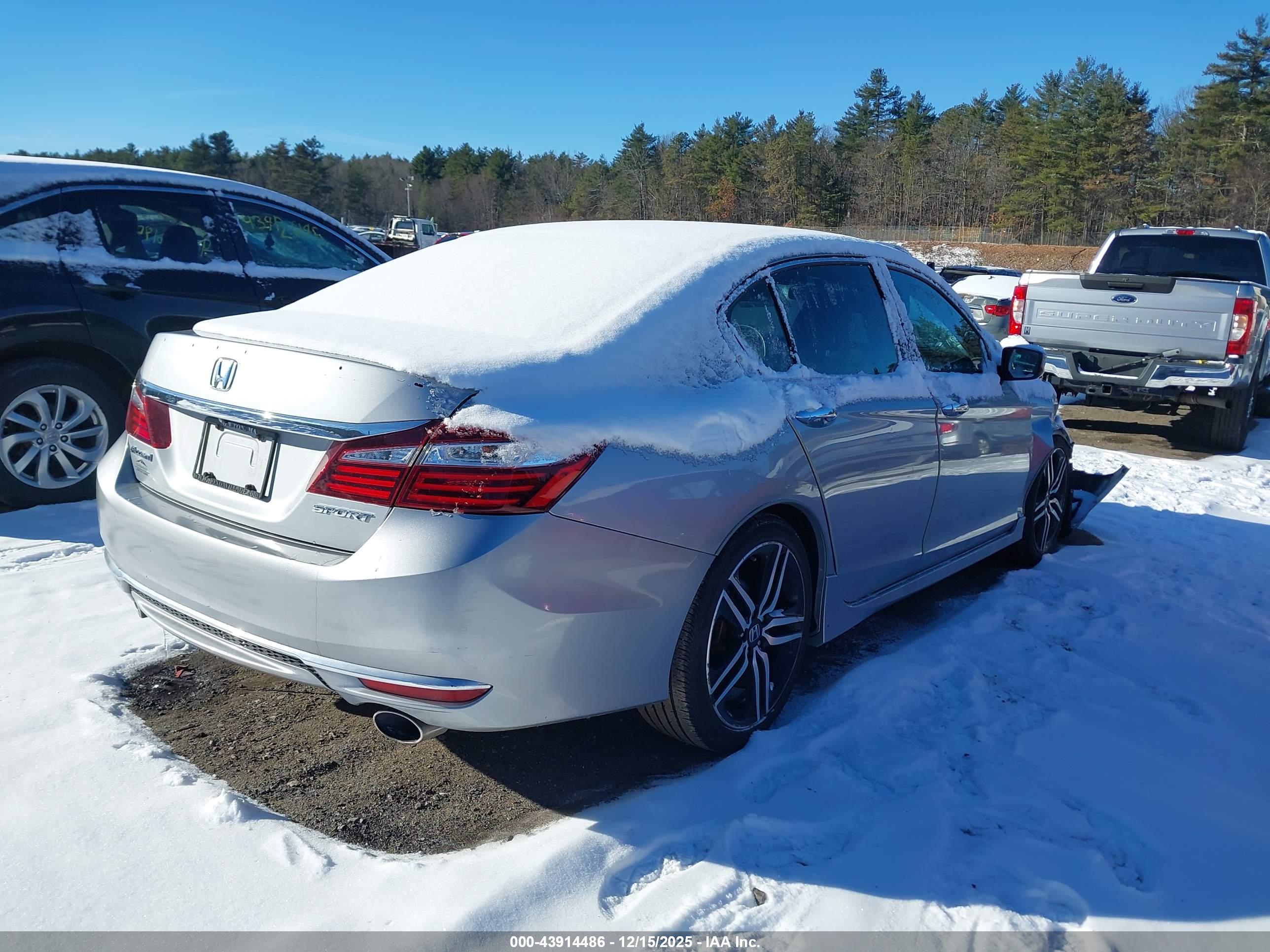 HONDA ACCORD image 4