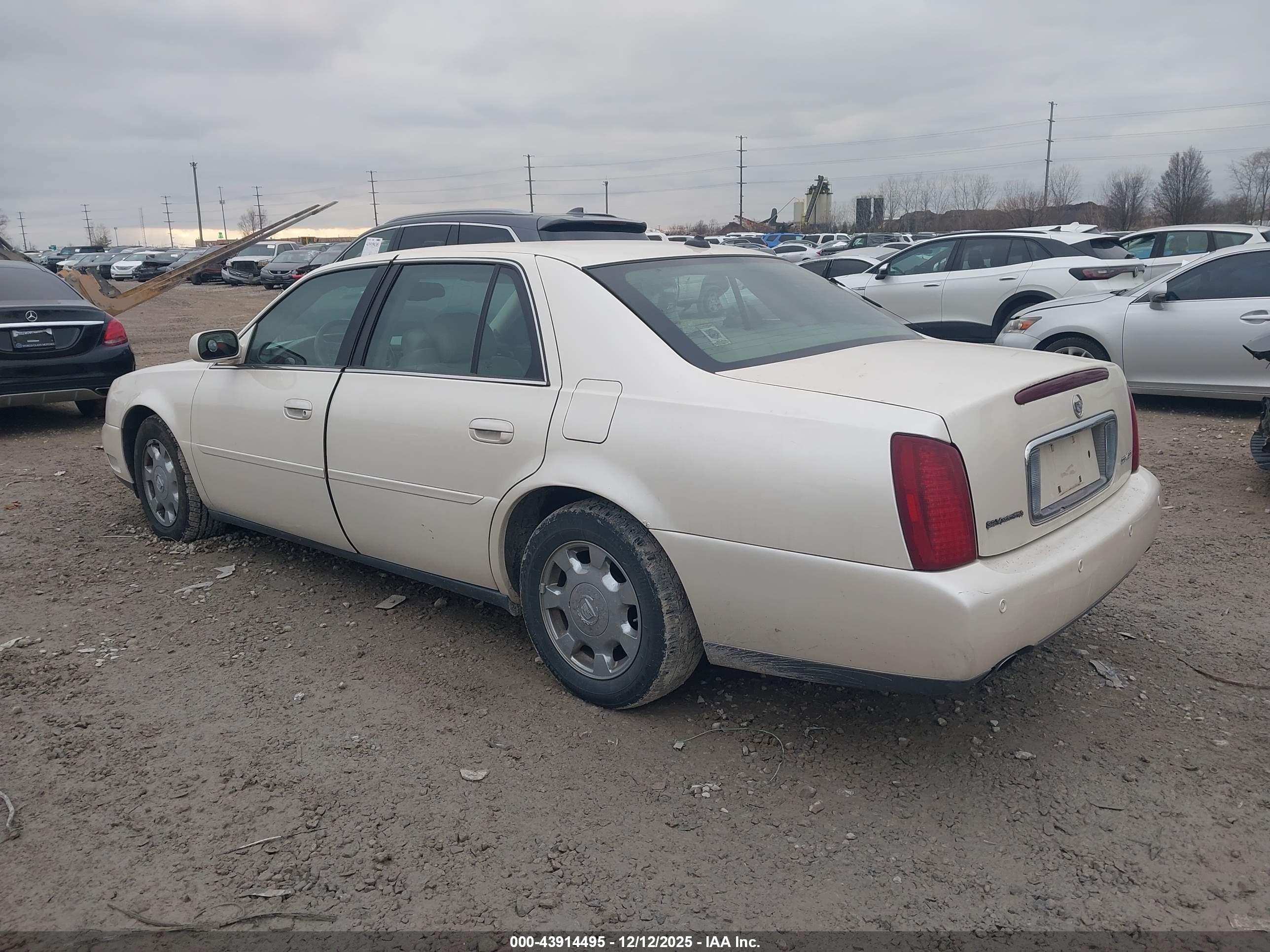CADILLAC DEVILLE image 3