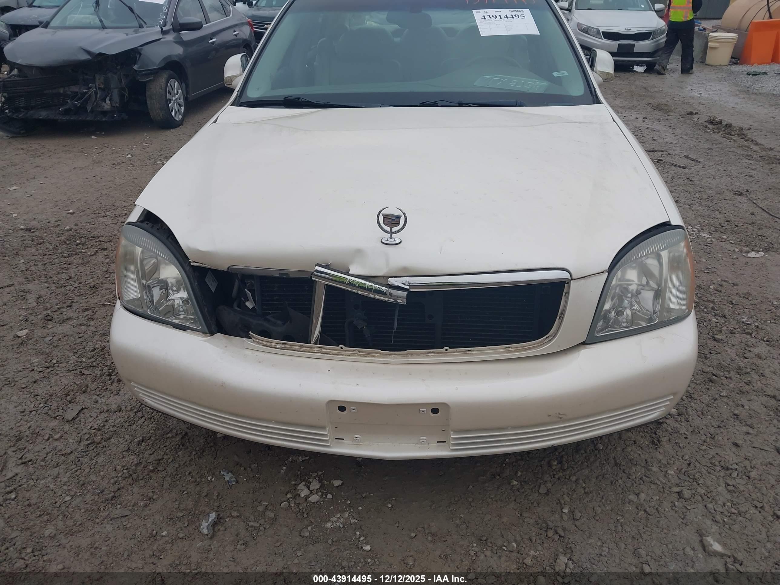 CADILLAC DEVILLE image 6