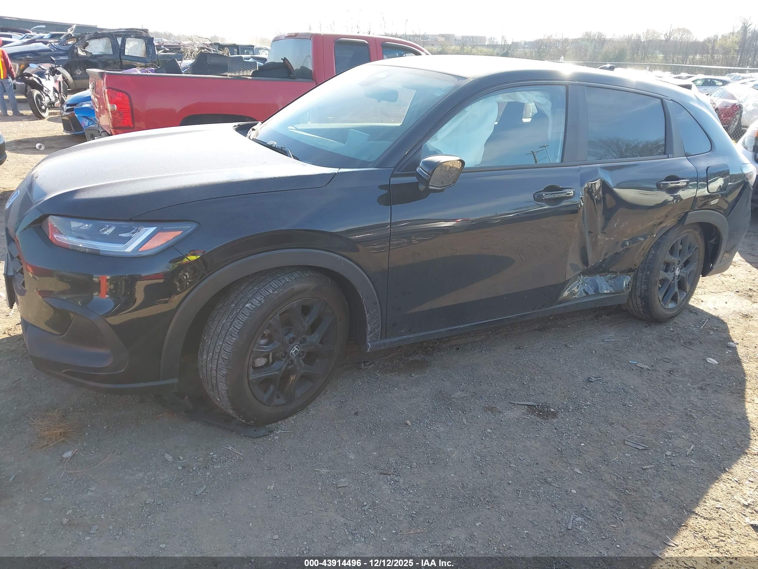 HONDA HR-V image 2
