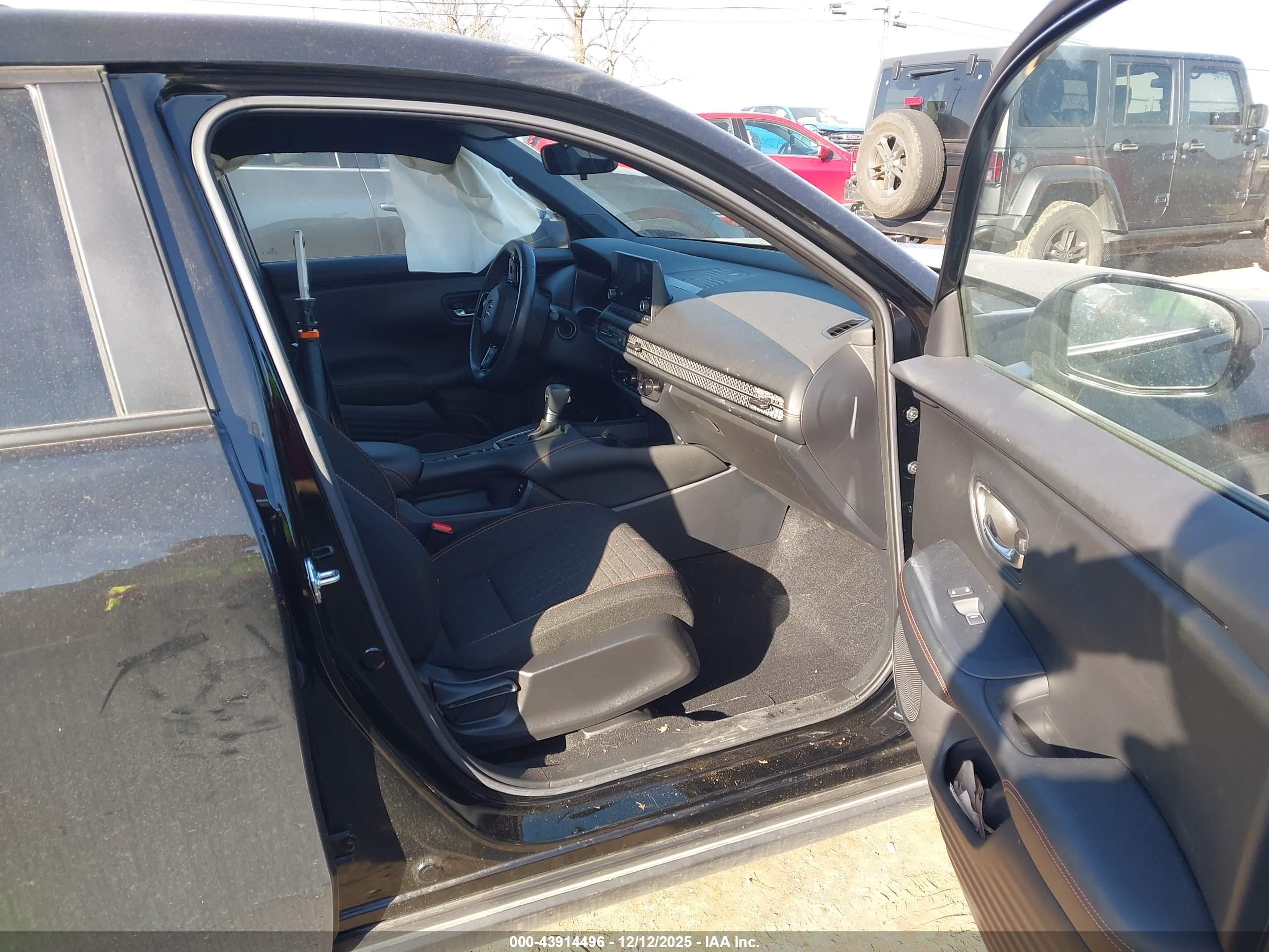 HONDA HR-V image 5