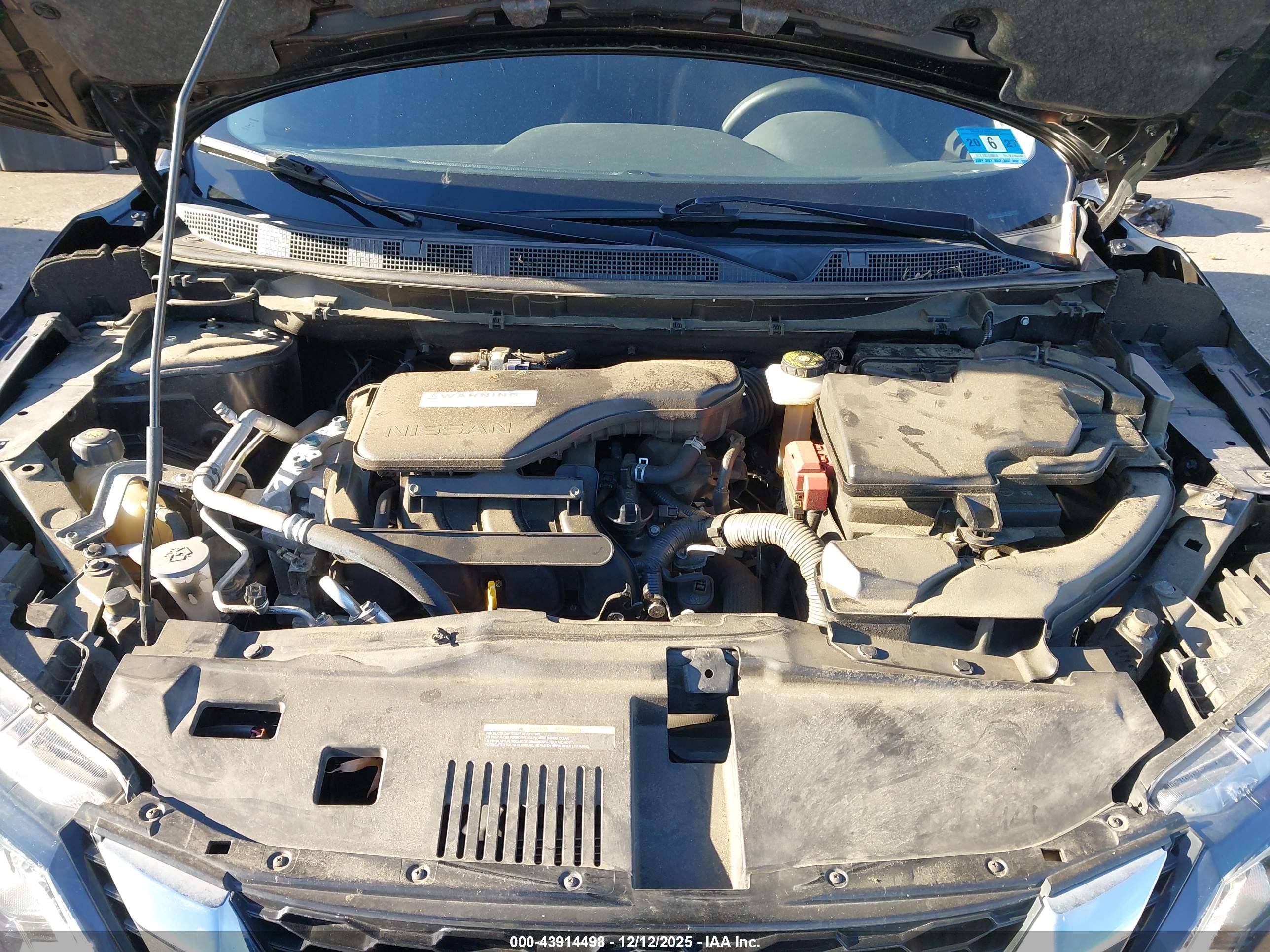 NISSAN ROGUE image 10