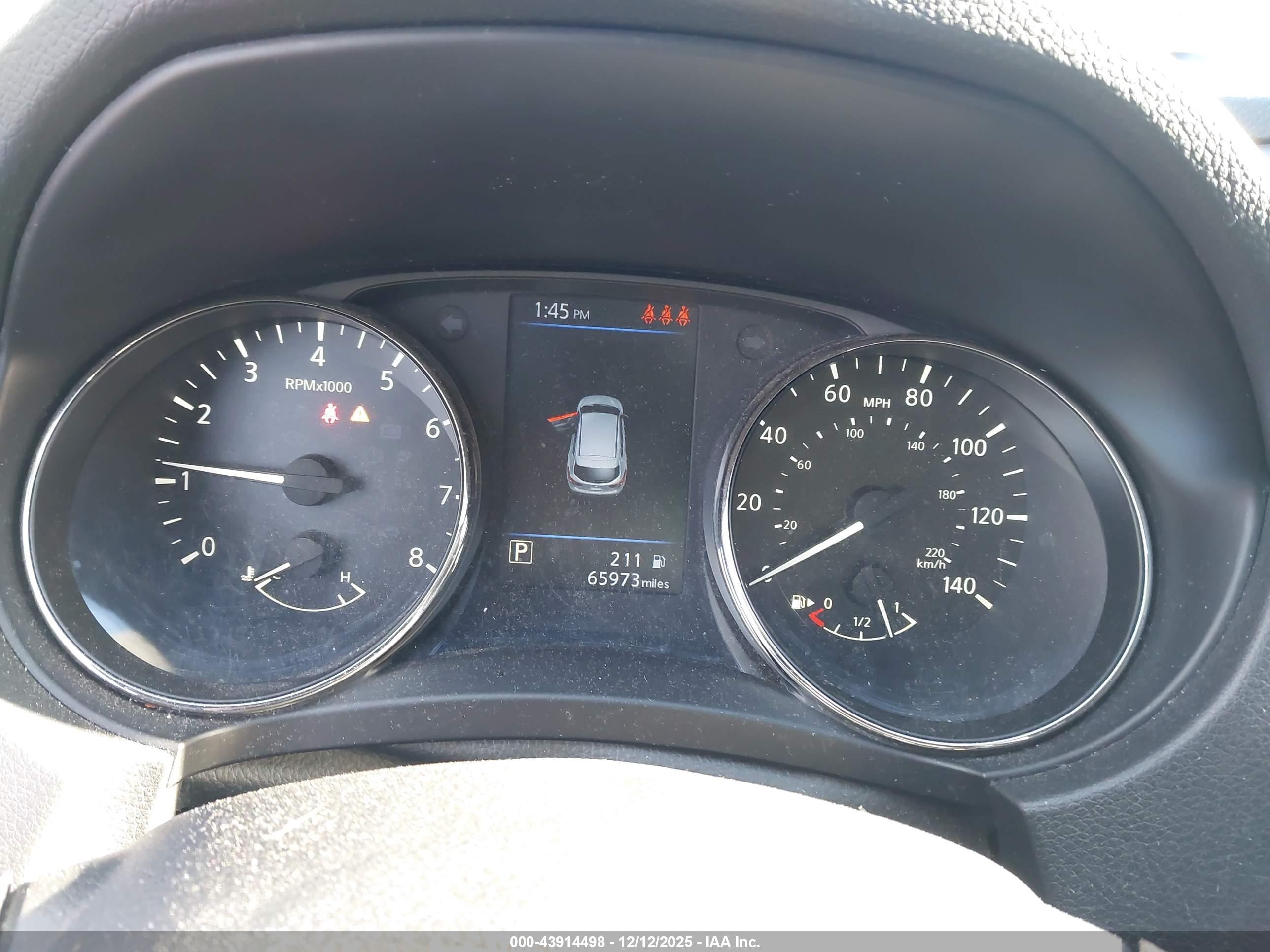 NISSAN ROGUE image 7