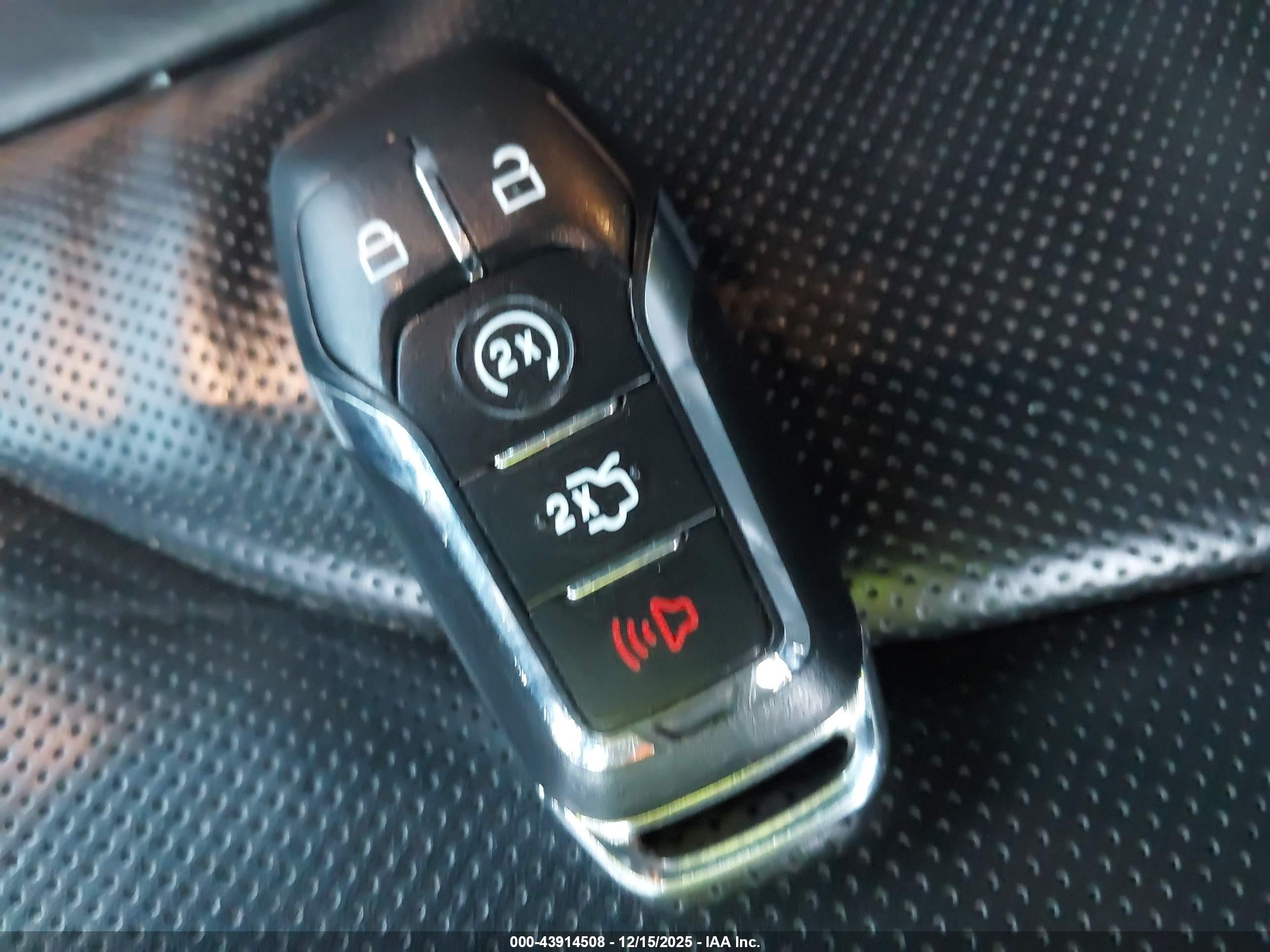 LINCOLN MKX image 11