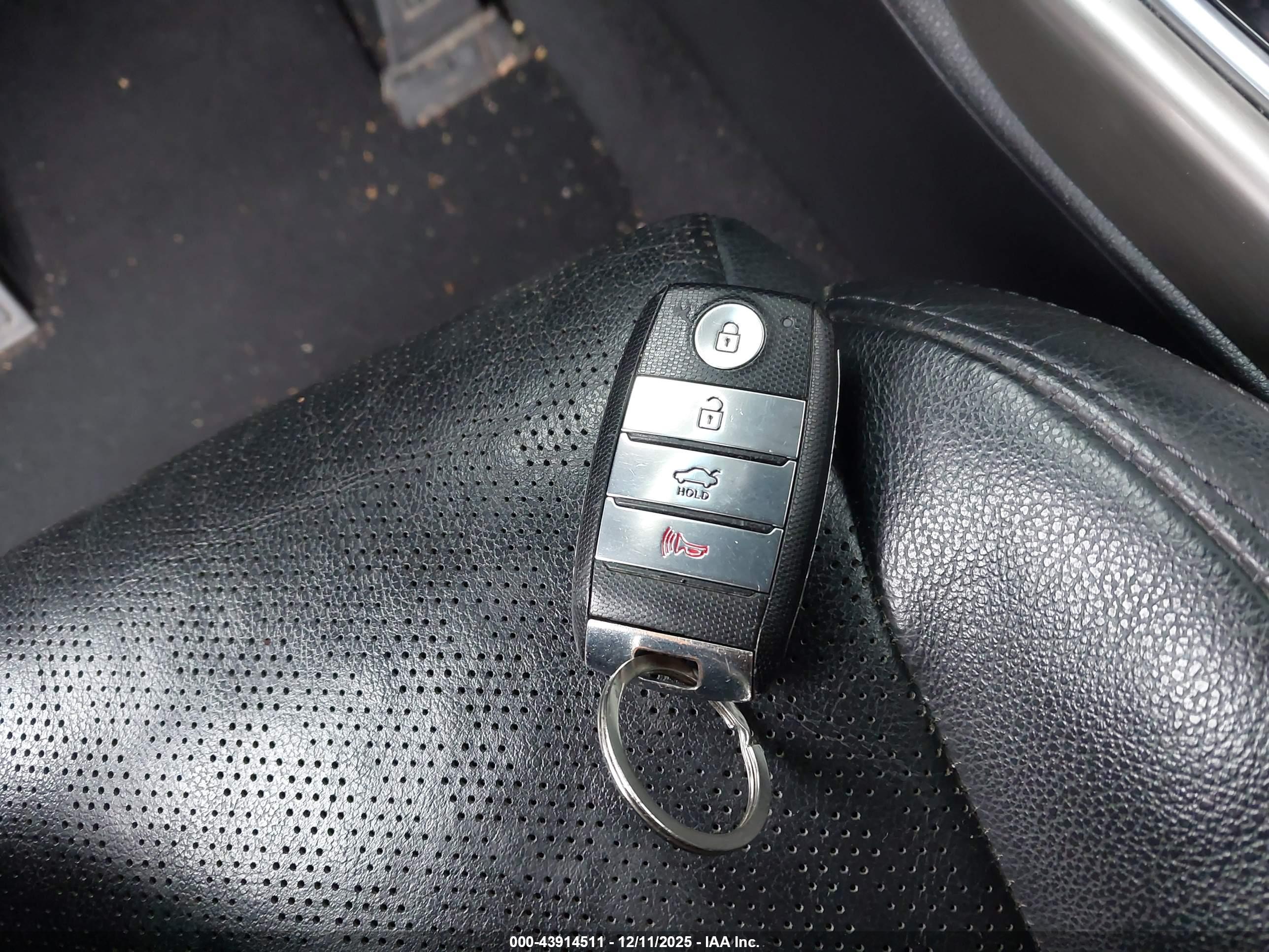 KIA OPTIMA image 11