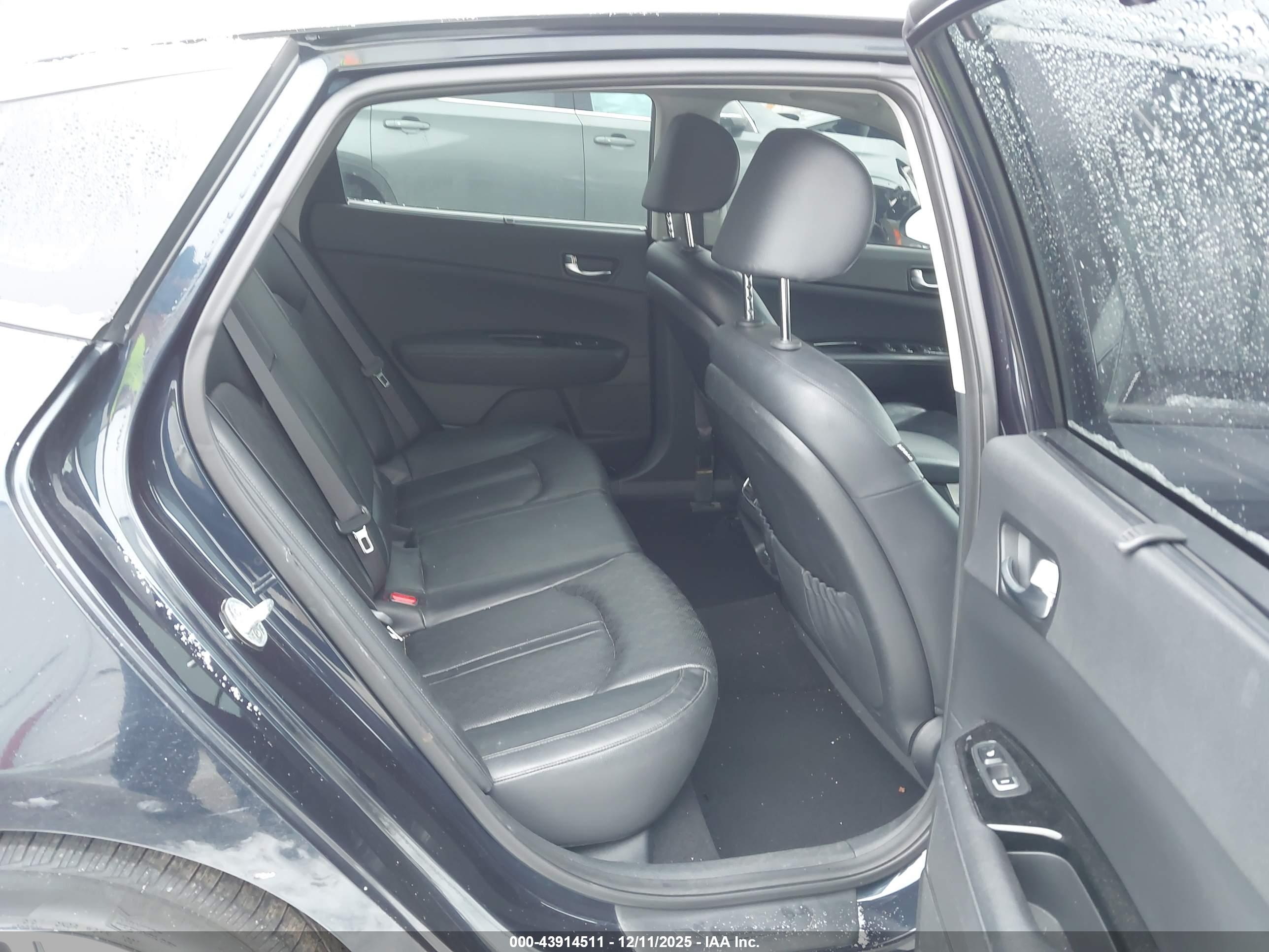 KIA OPTIMA image 8