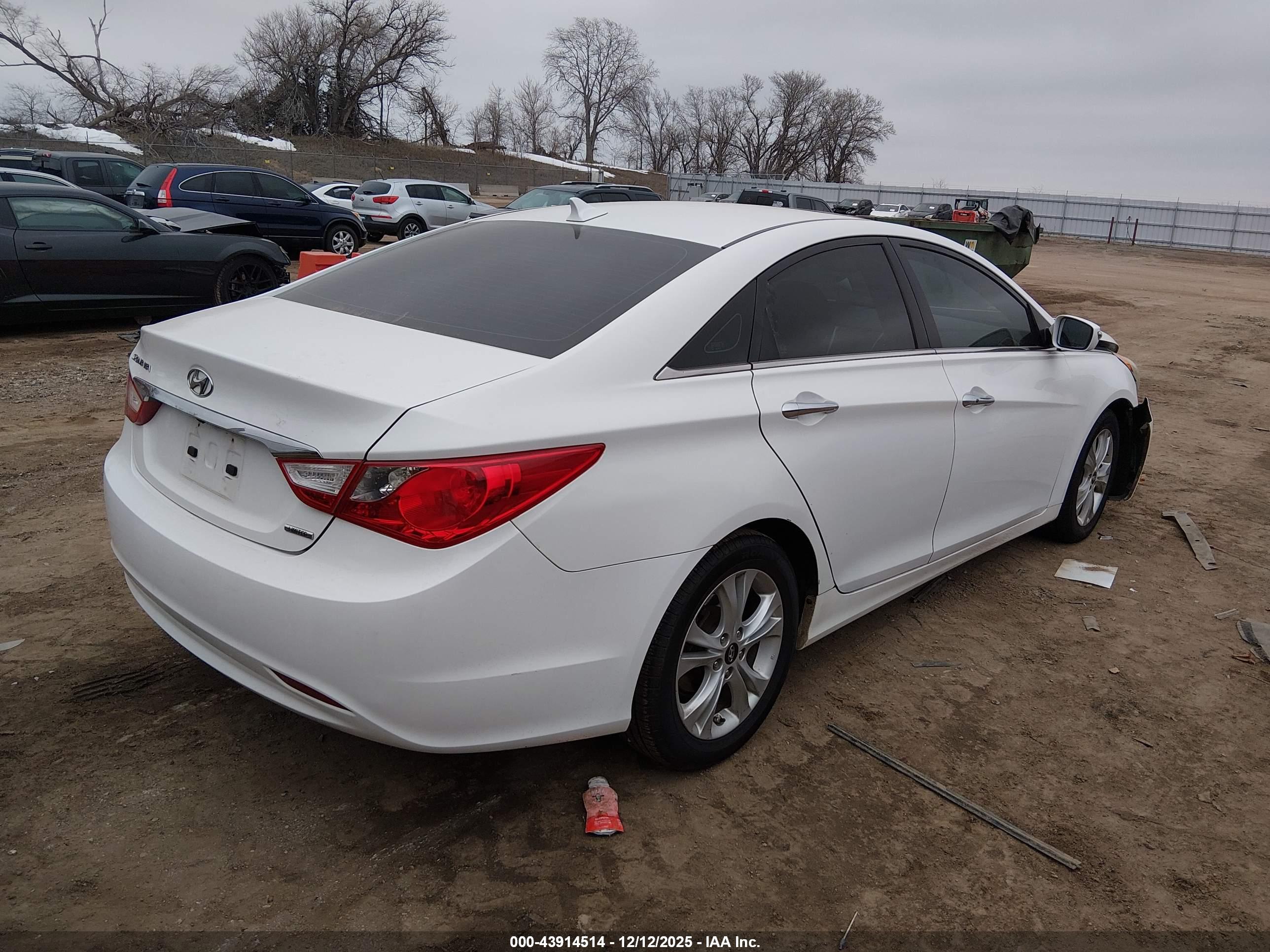 HYUNDAI SONATA image 4