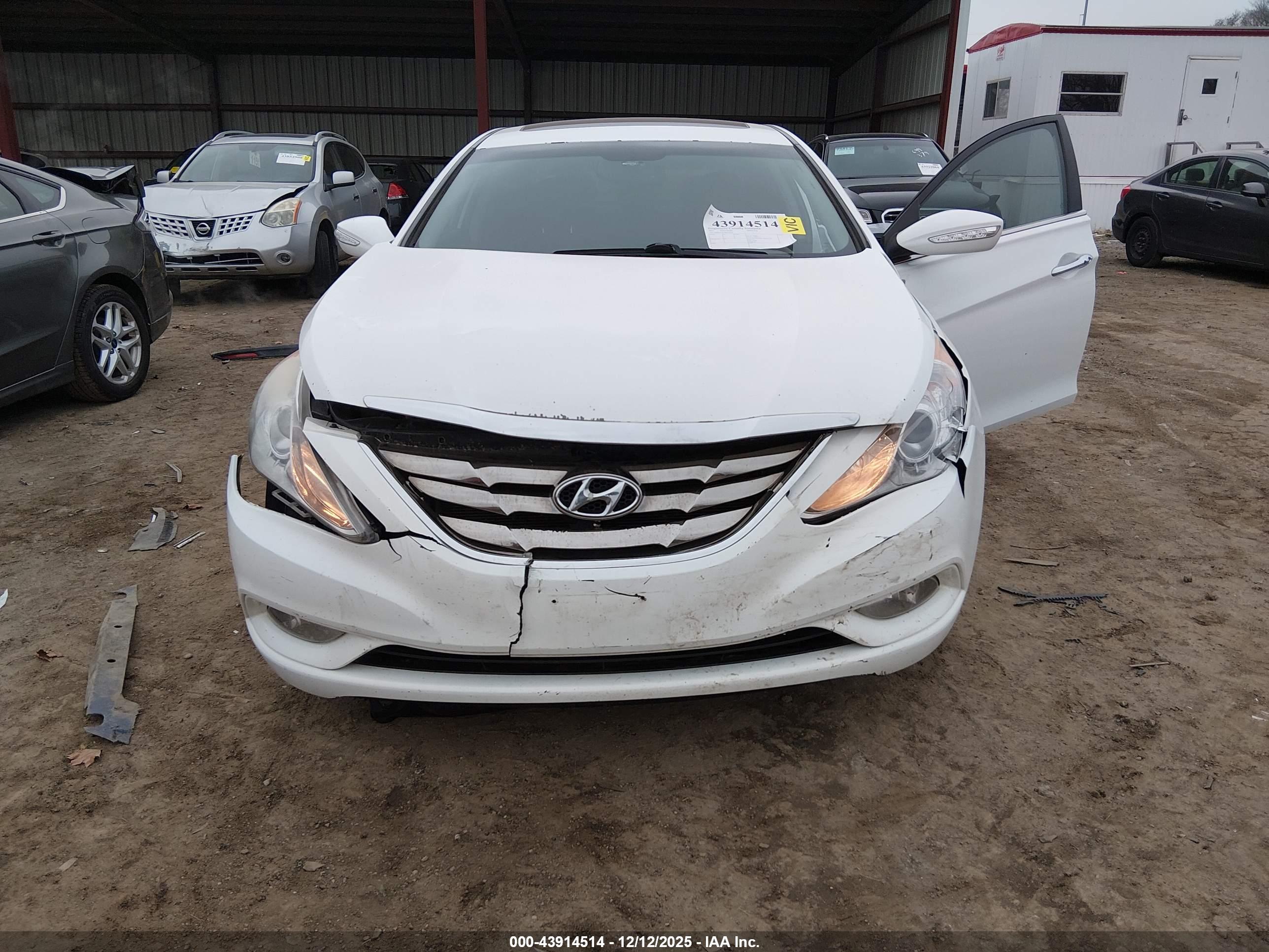 HYUNDAI SONATA image 6