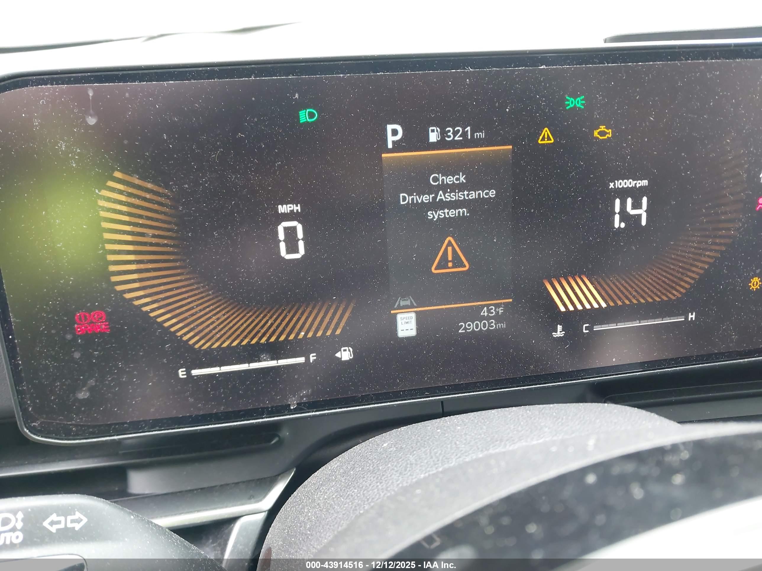 KIA CARNIVAL image 7