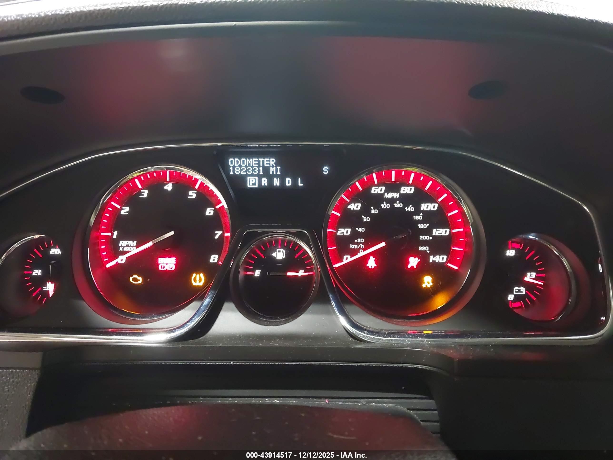 GMC ACADIA image 7
