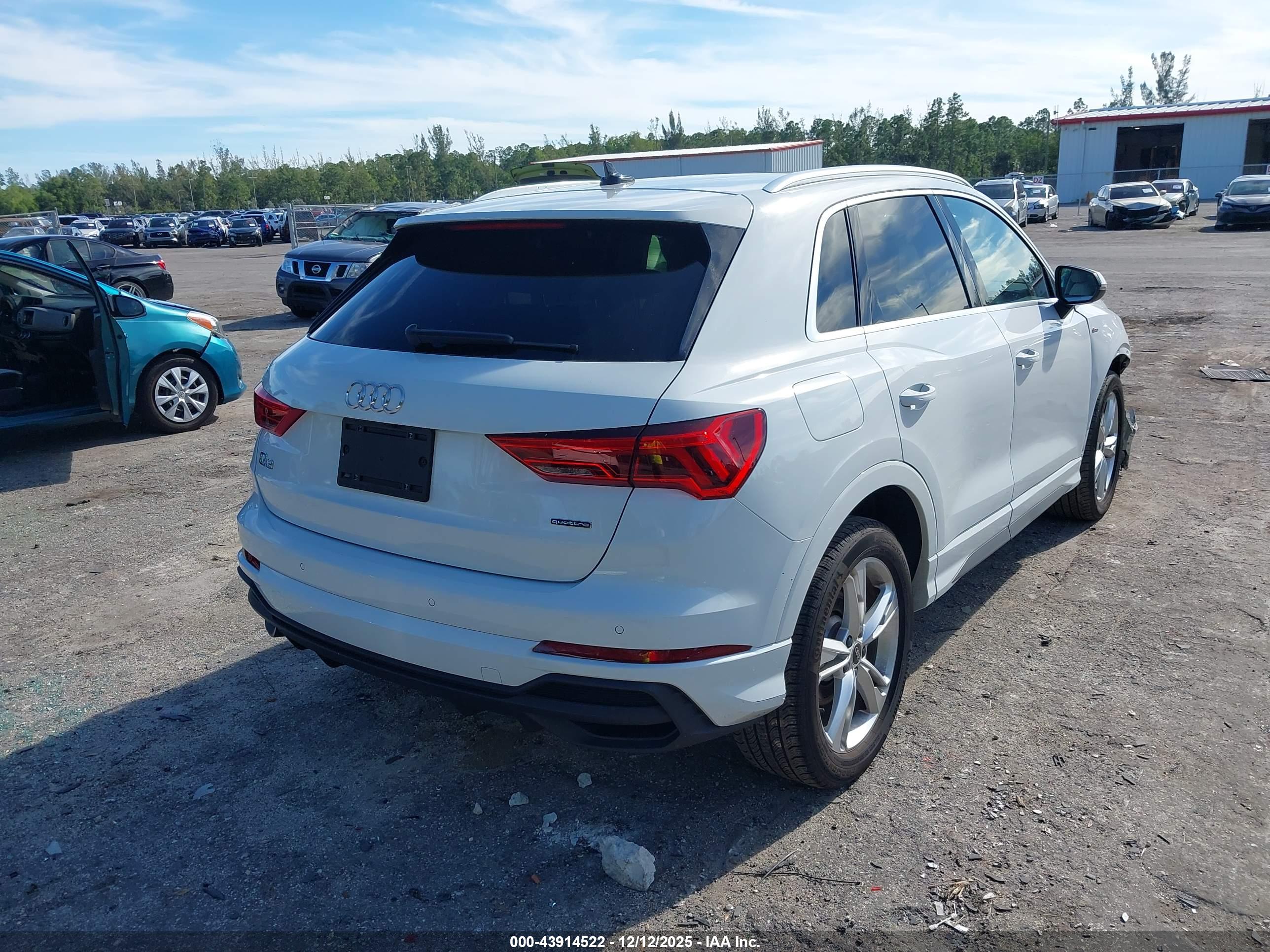 AUDI Q3 image 4