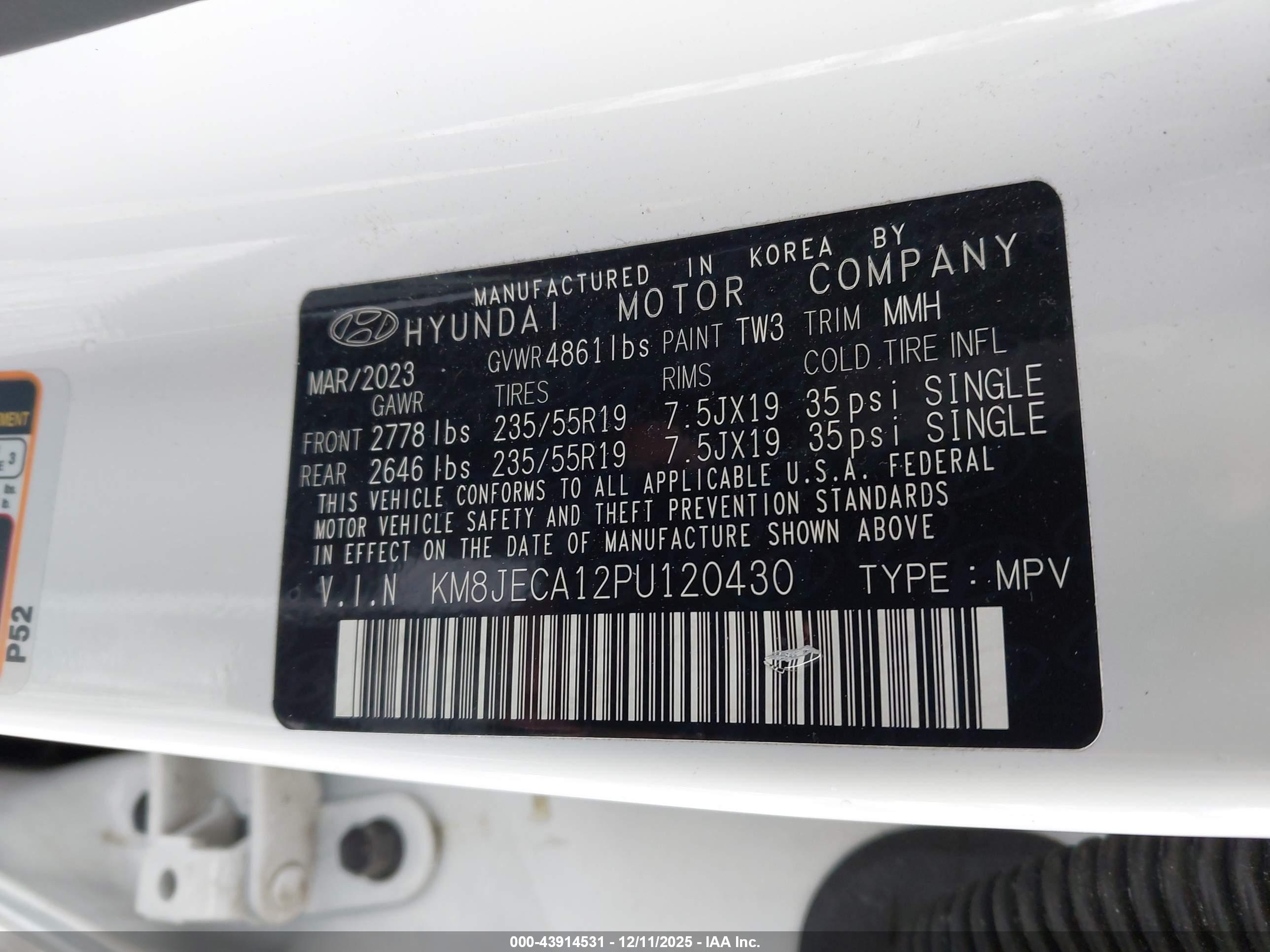 HYUNDAI TUCSON image 9