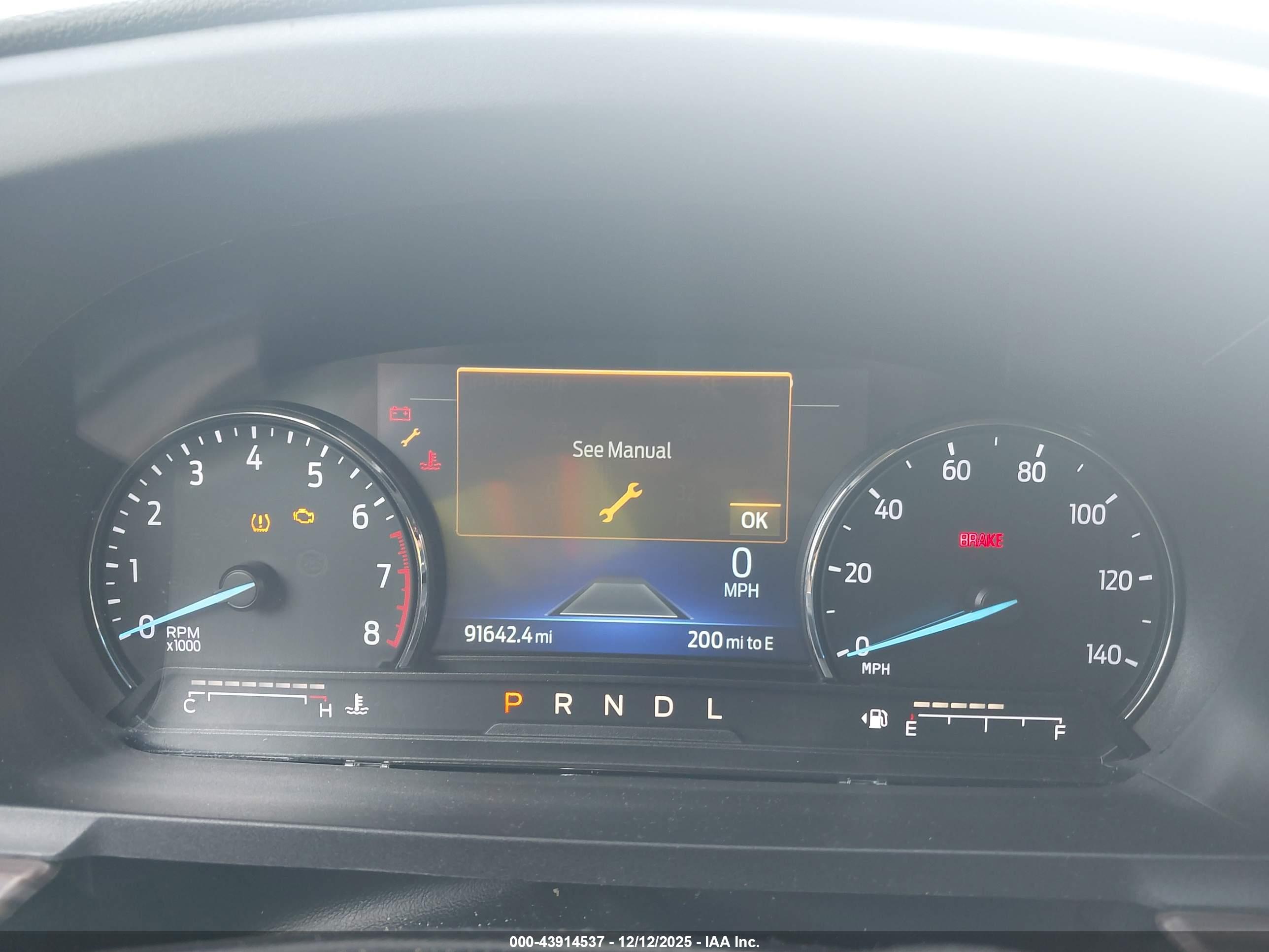 FORD EXPLORER image 7