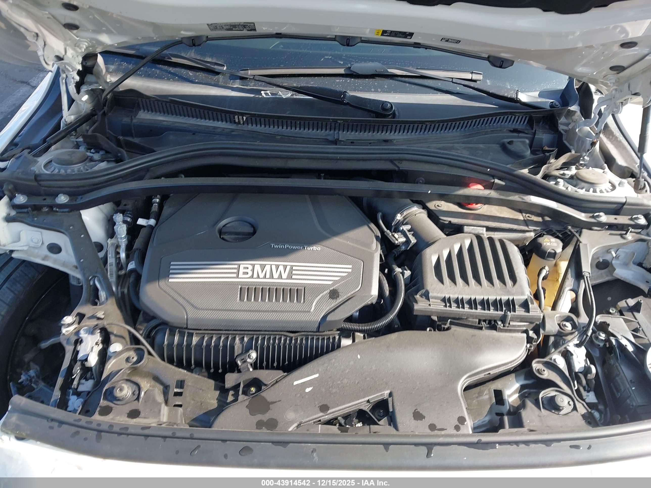 BMW 228 image 10