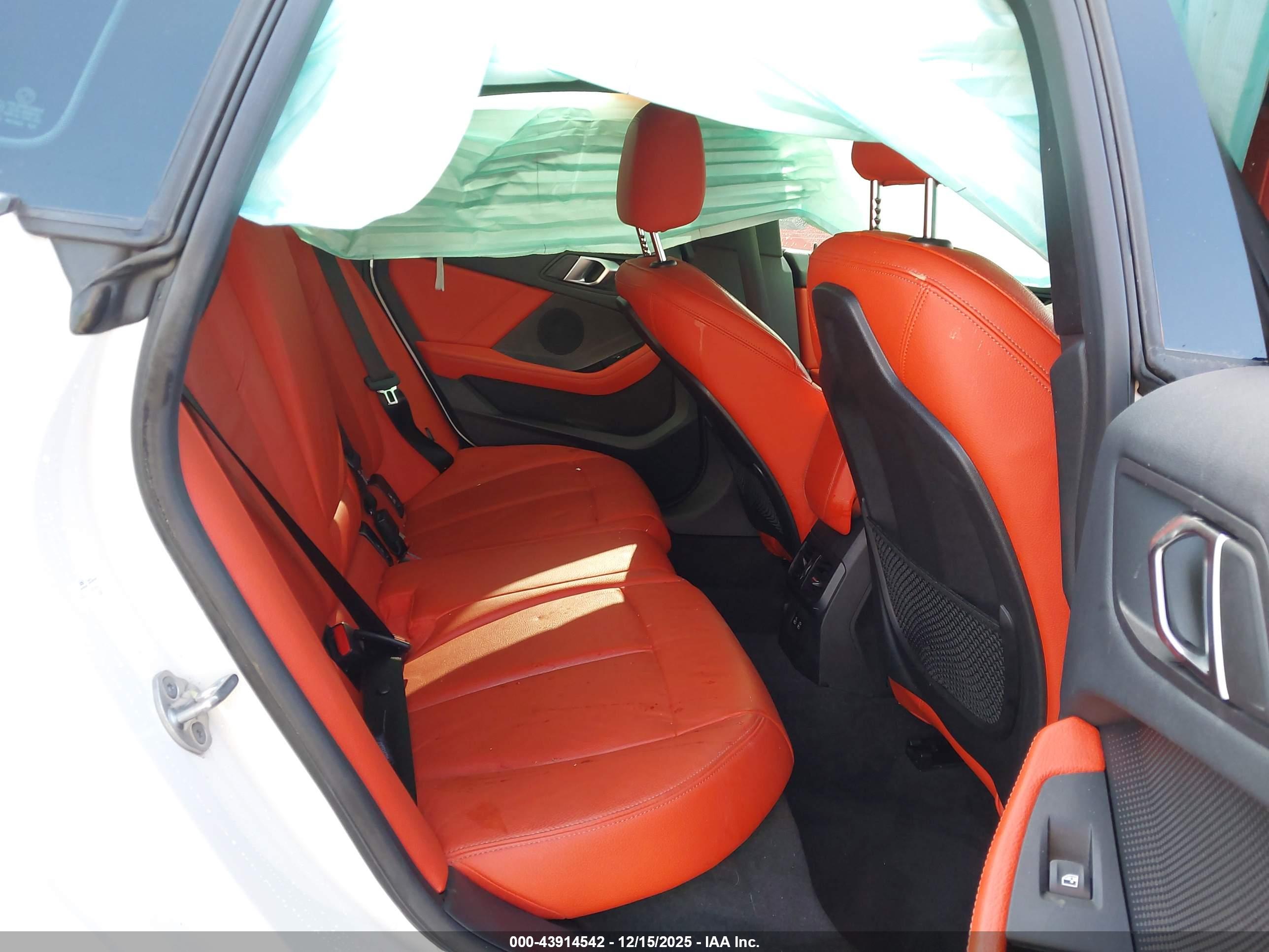 BMW 228 image 8