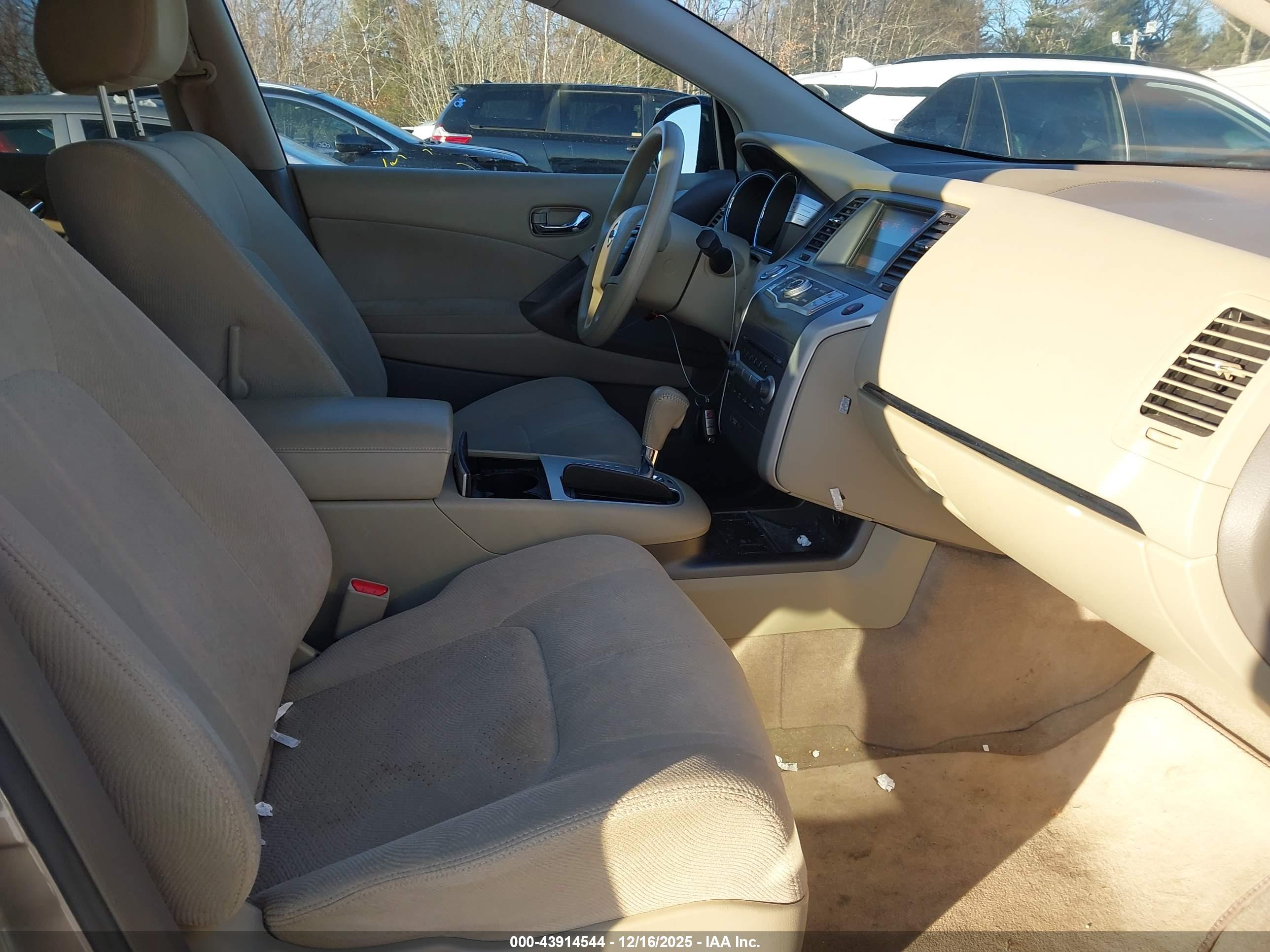 NISSAN MURANO image 5
