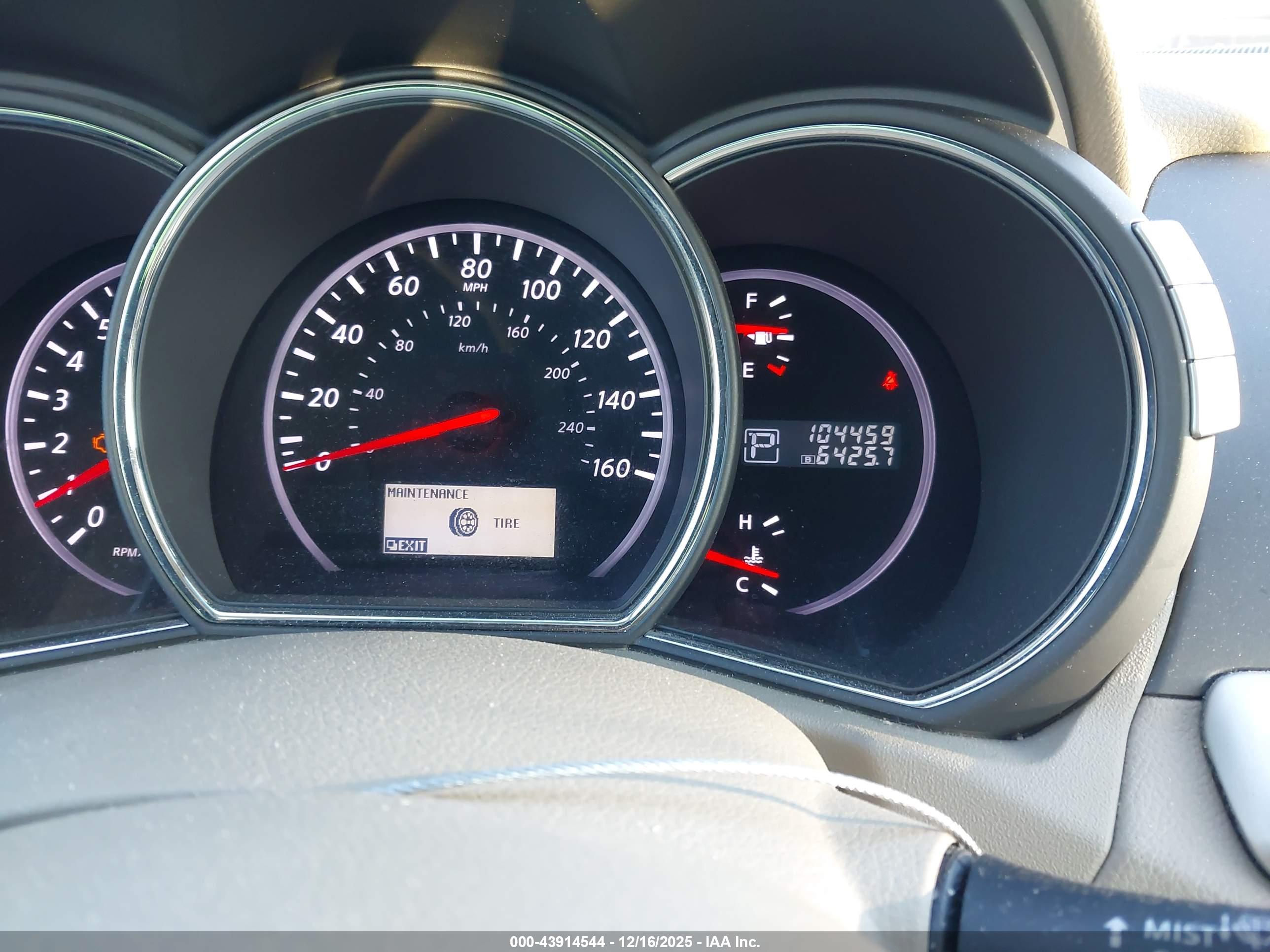 NISSAN MURANO image 7