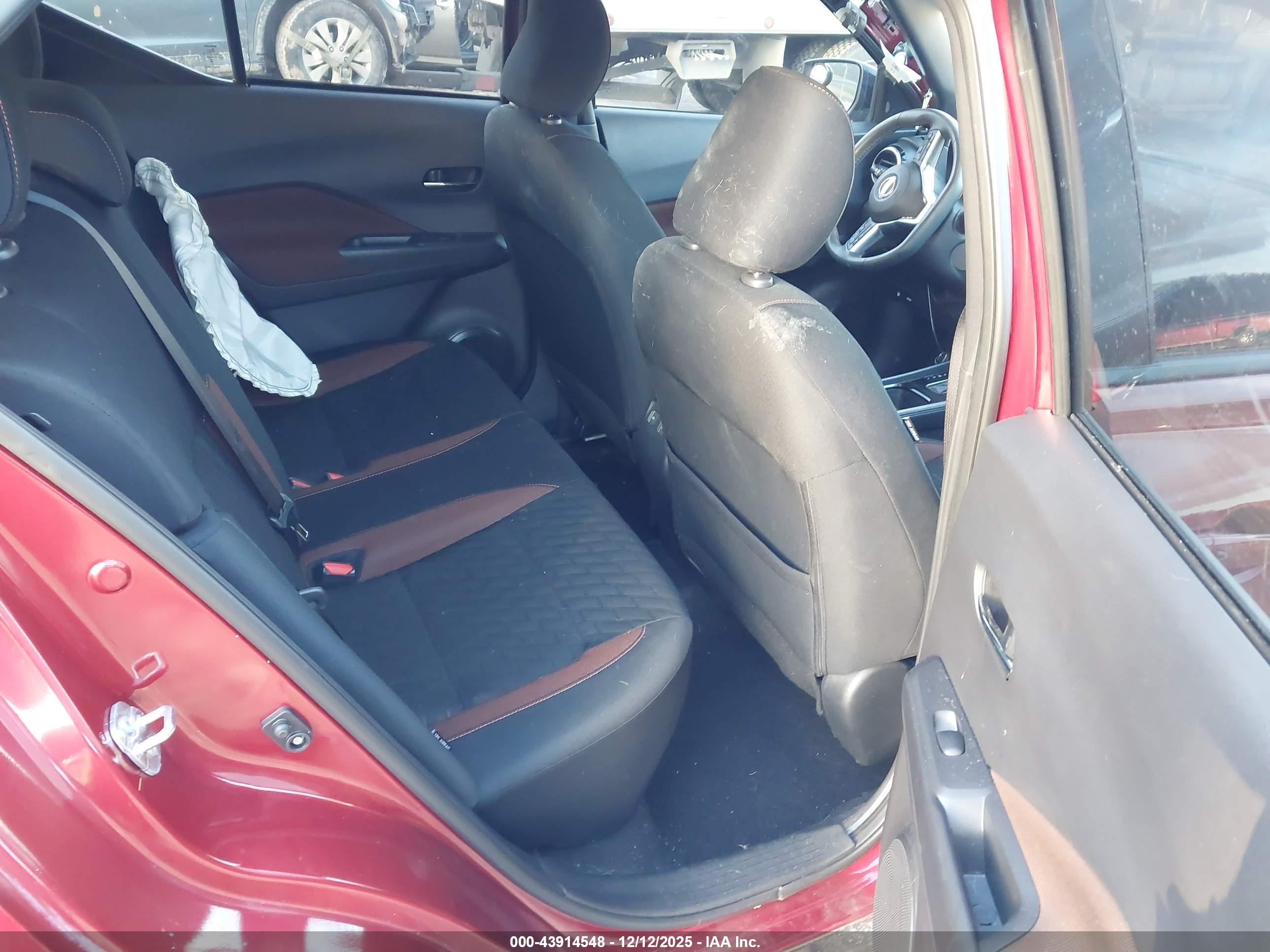 NISSAN KICKS image 8