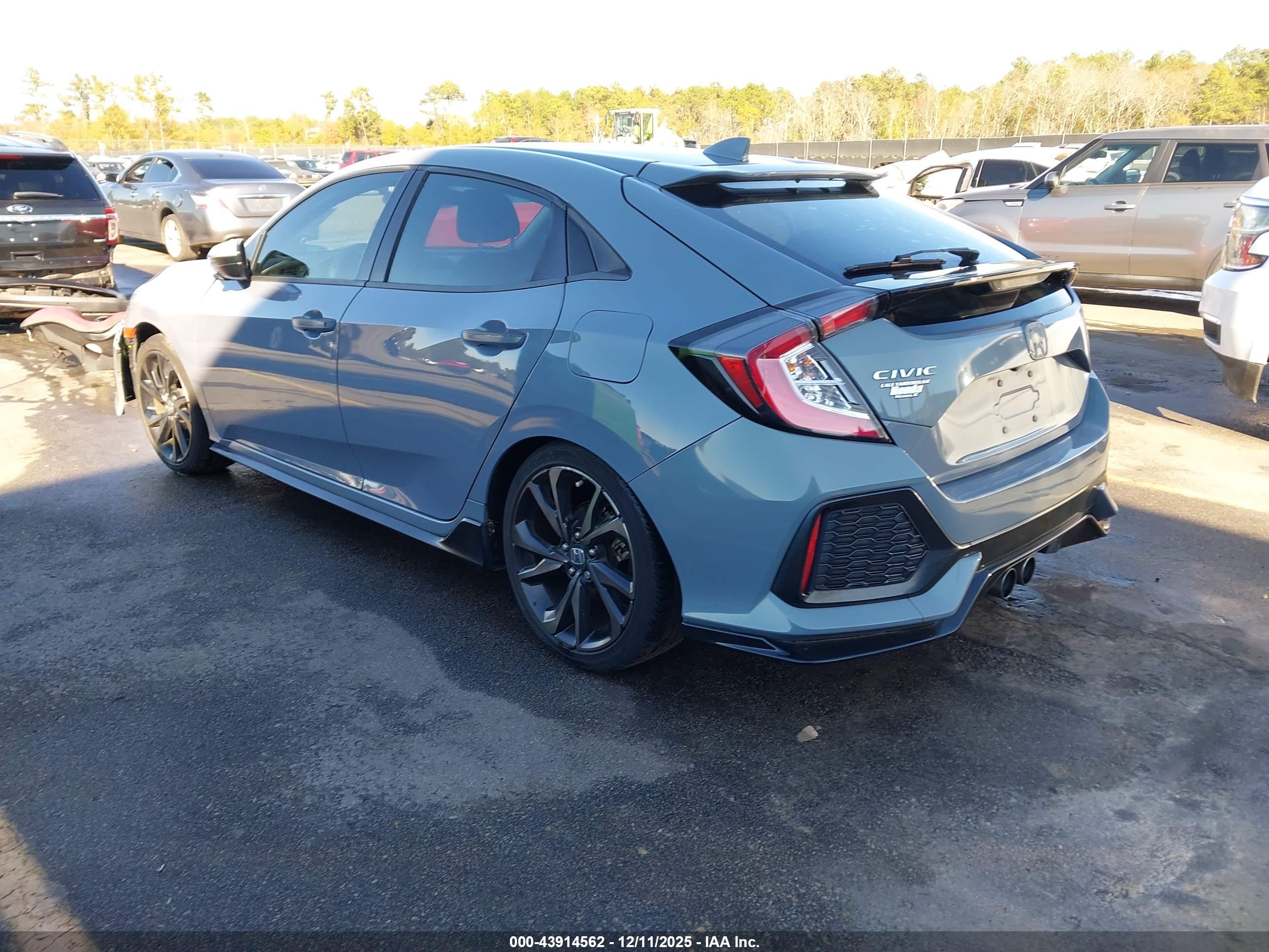 HONDA CIVIC image 3