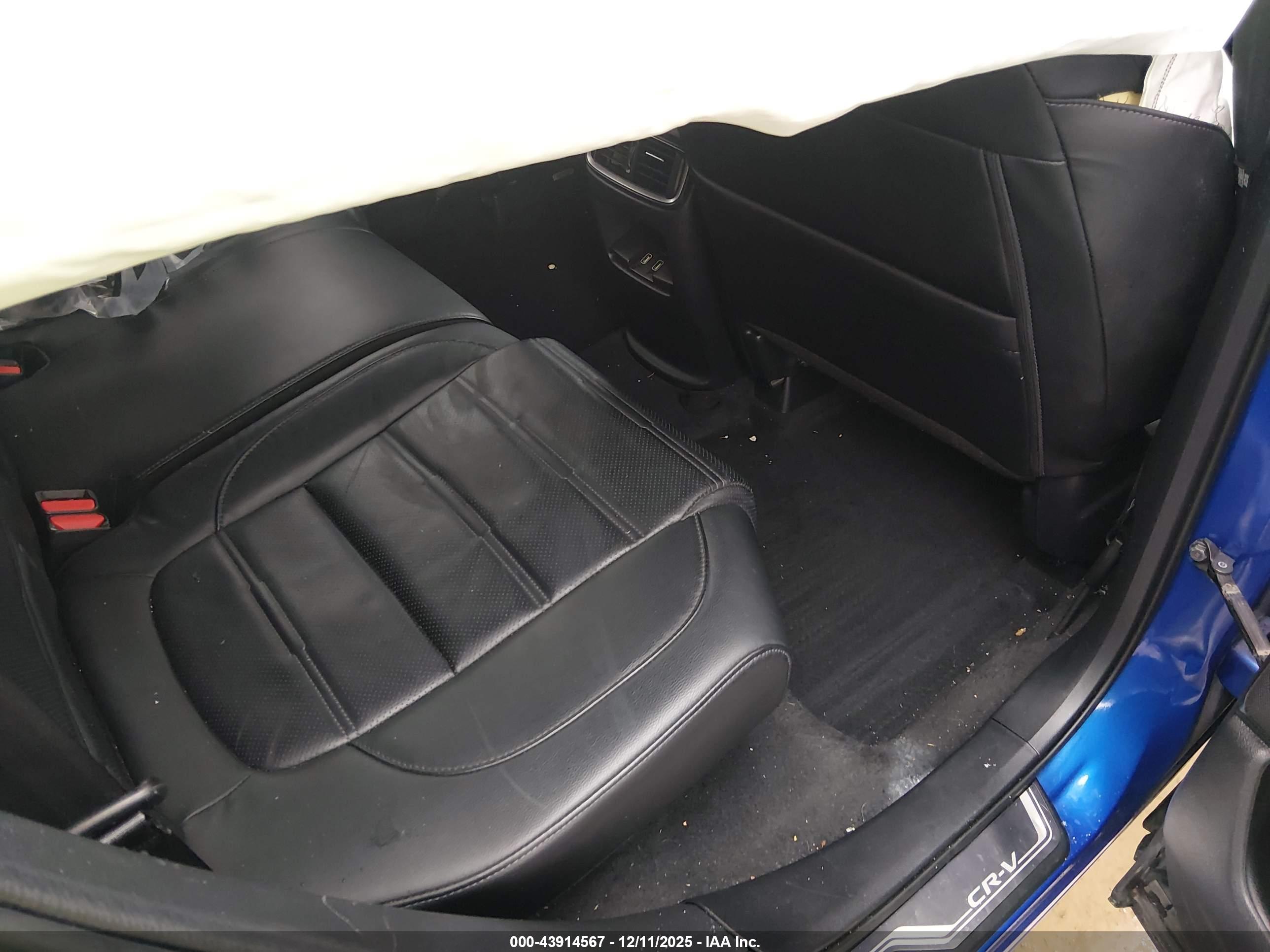HONDA CR-V image 8