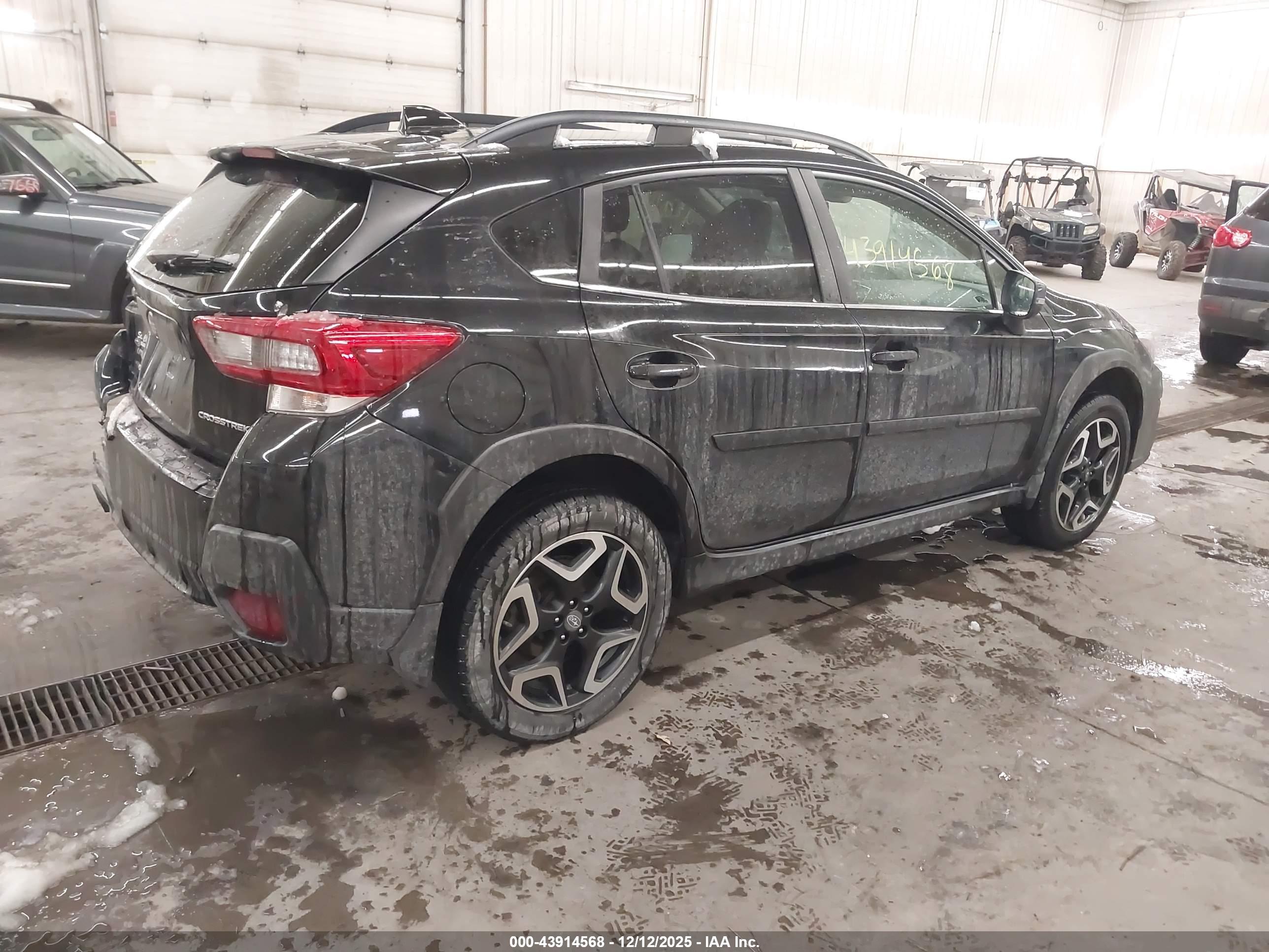 SUBARU CROSSTREK image 4