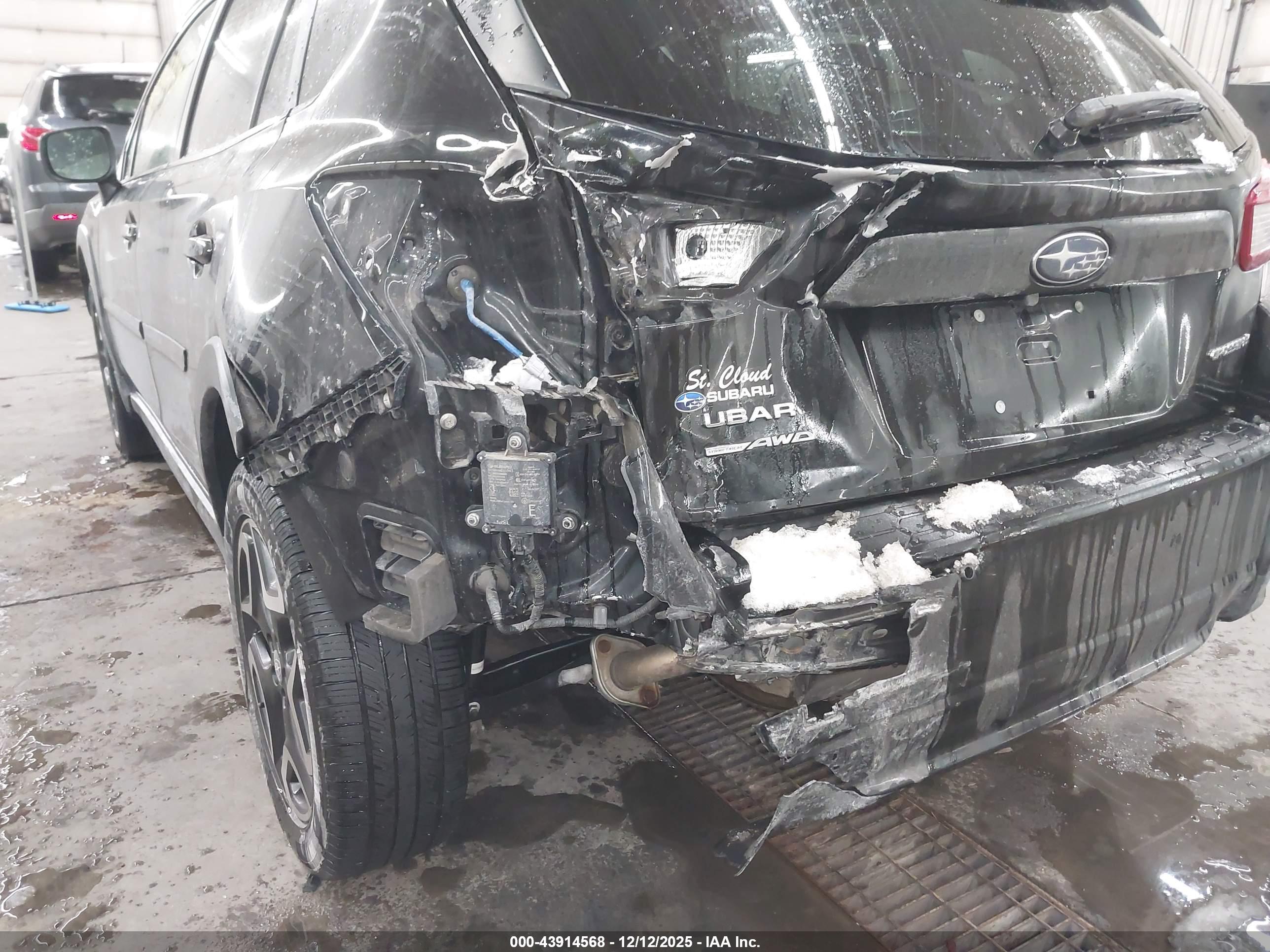 SUBARU CROSSTREK image 6