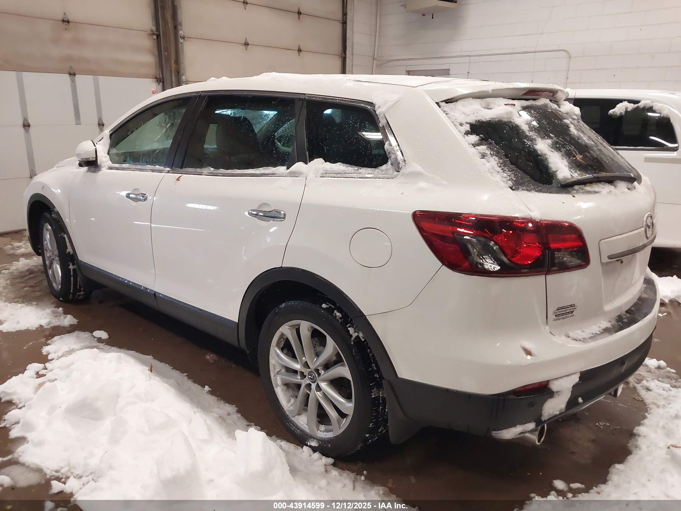 MAZDA CX-9 image 3