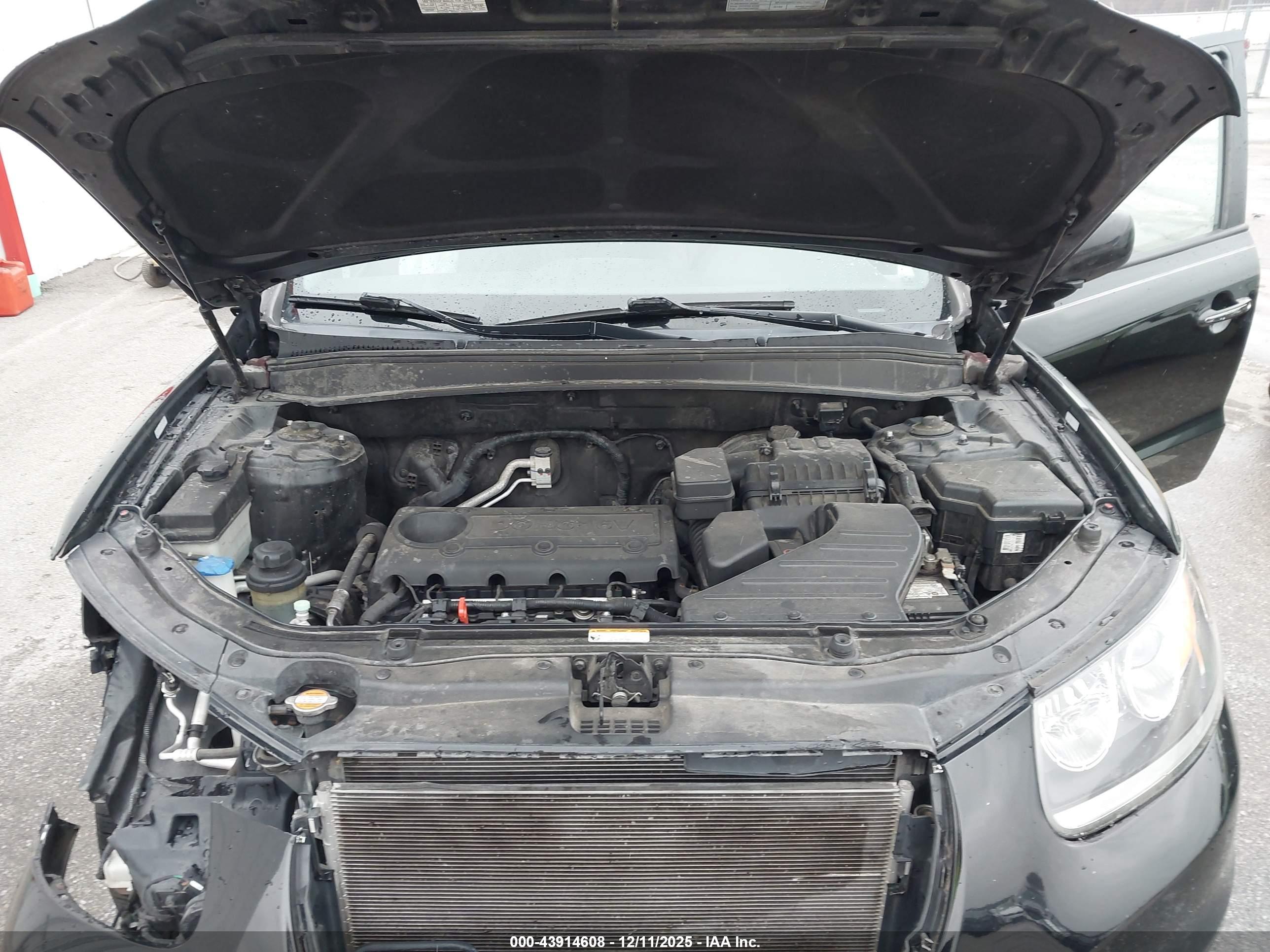 HYUNDAI SANTA image 10