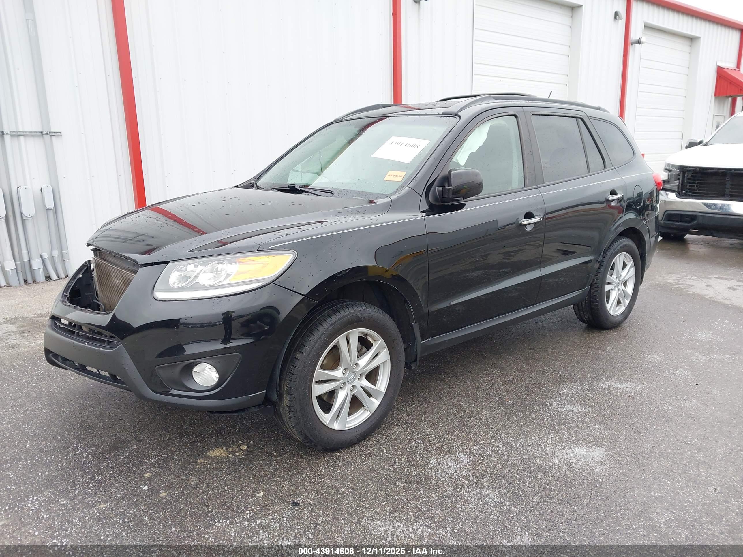 HYUNDAI SANTA image 2
