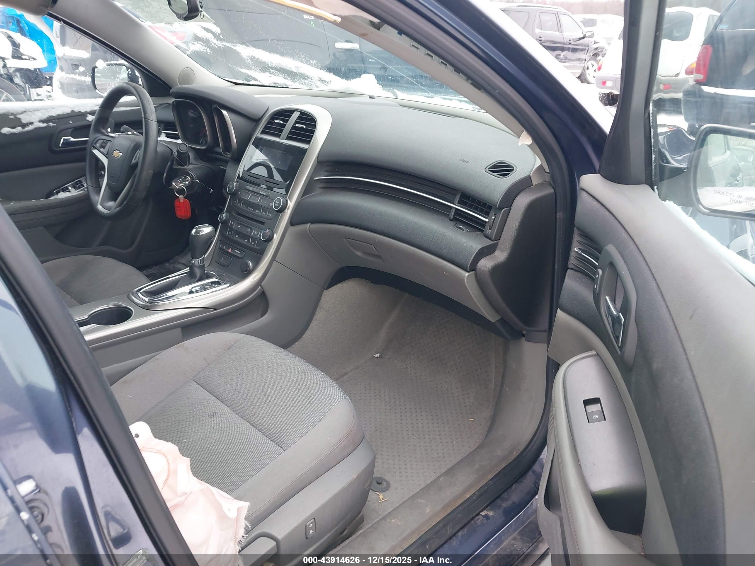 CHEVROLET MALIBU image 5