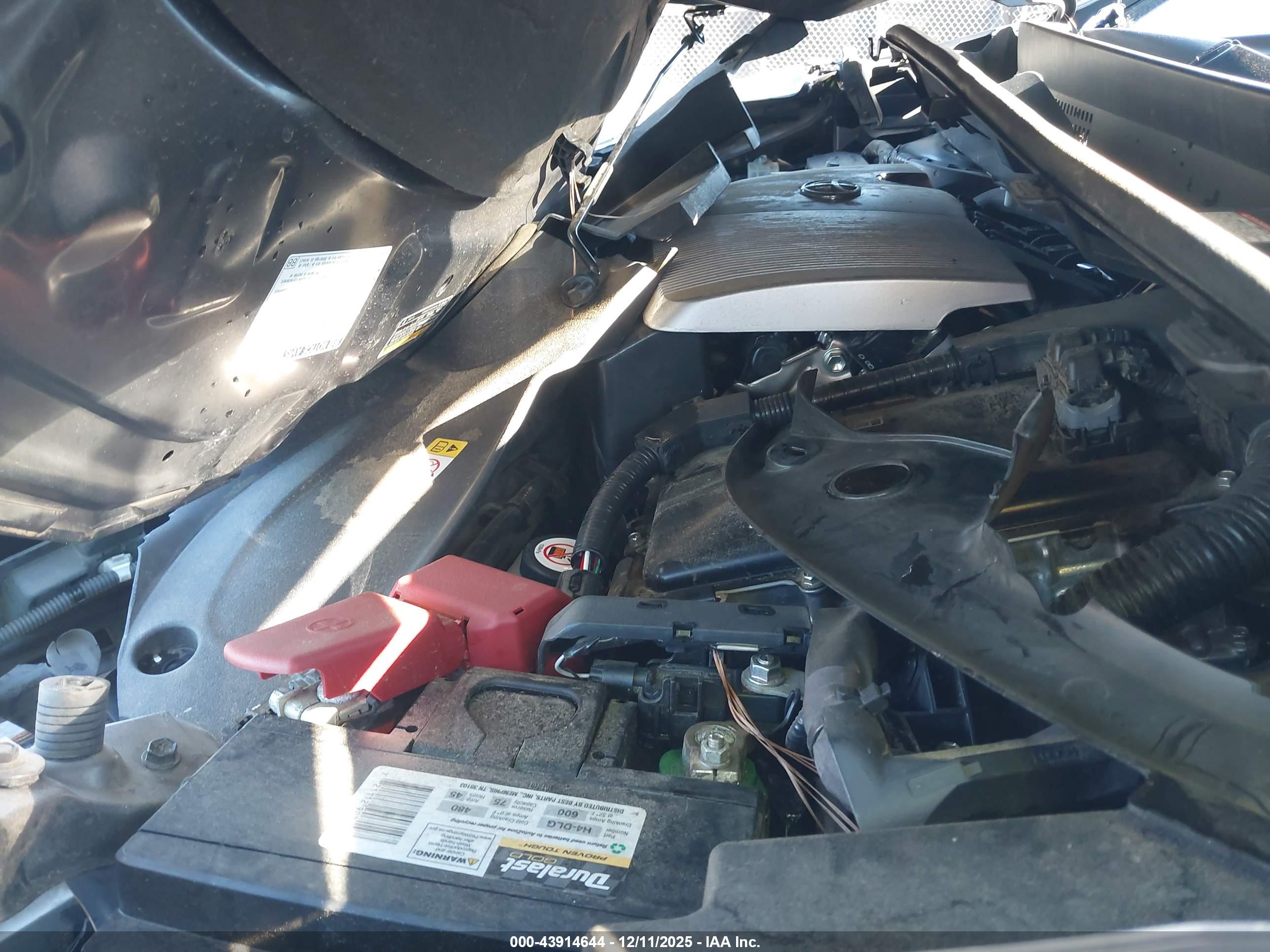 TOYOTA PRIUS image 10