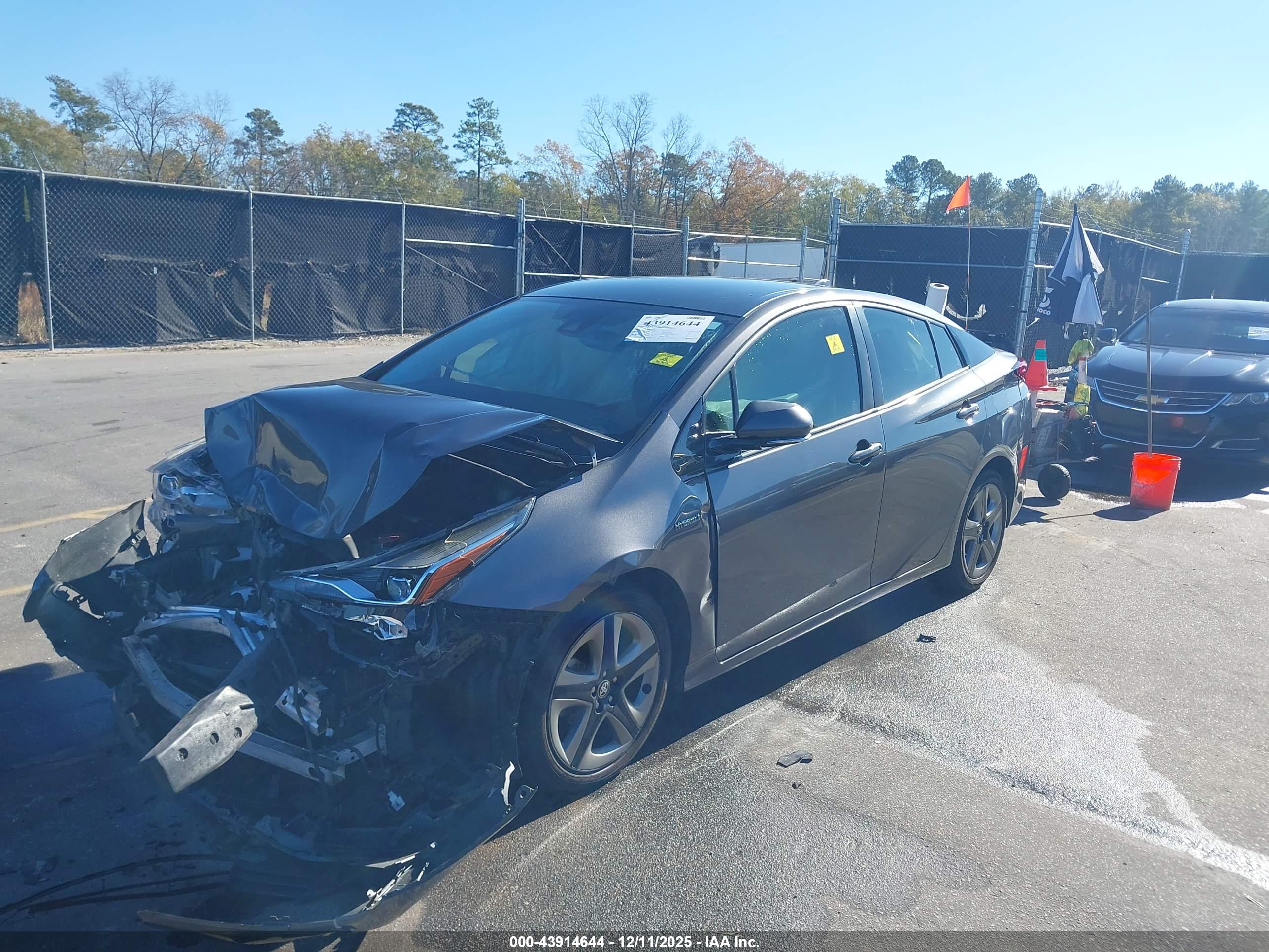 TOYOTA PRIUS image 2