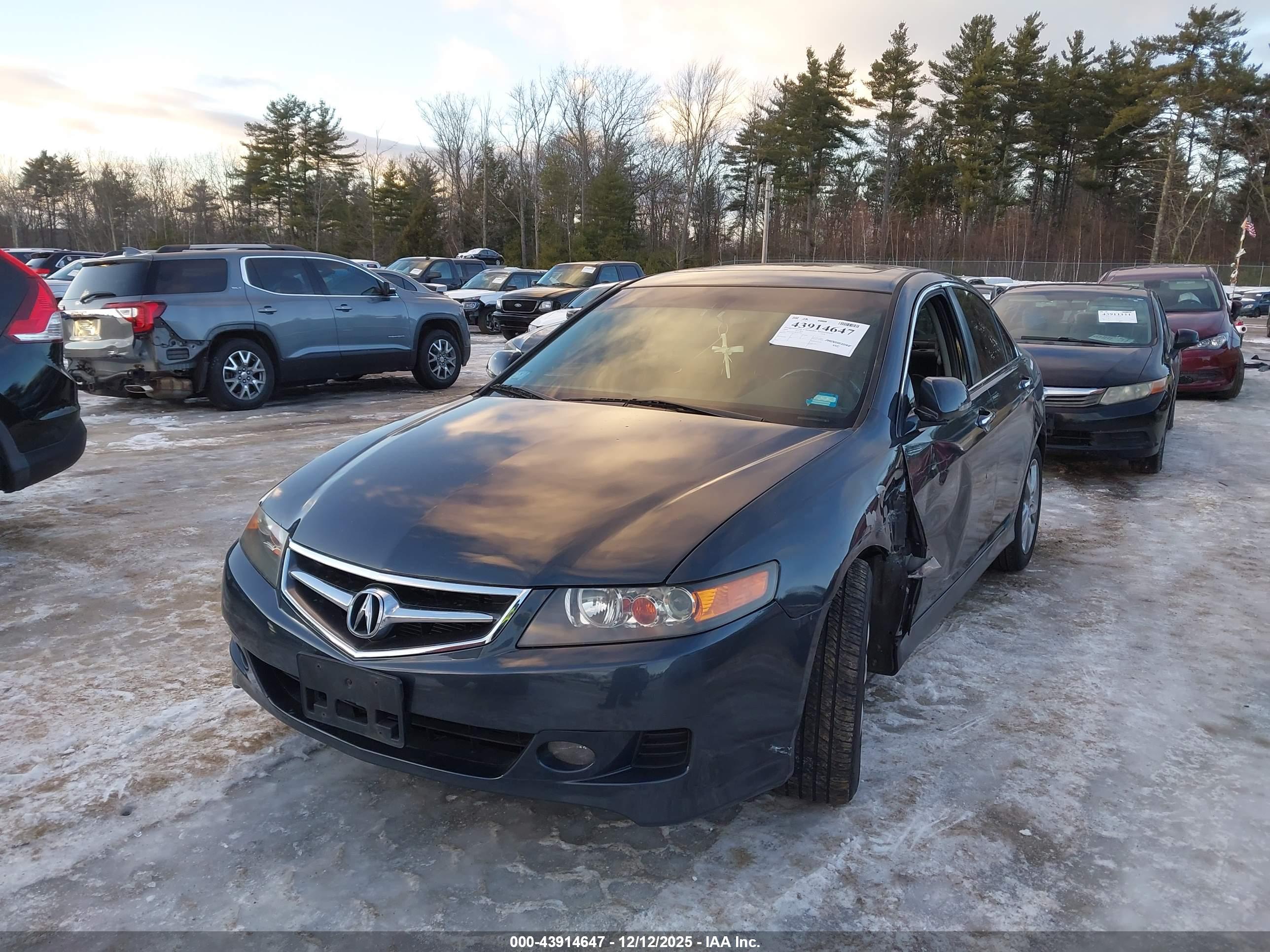 ACURA TSX image 2