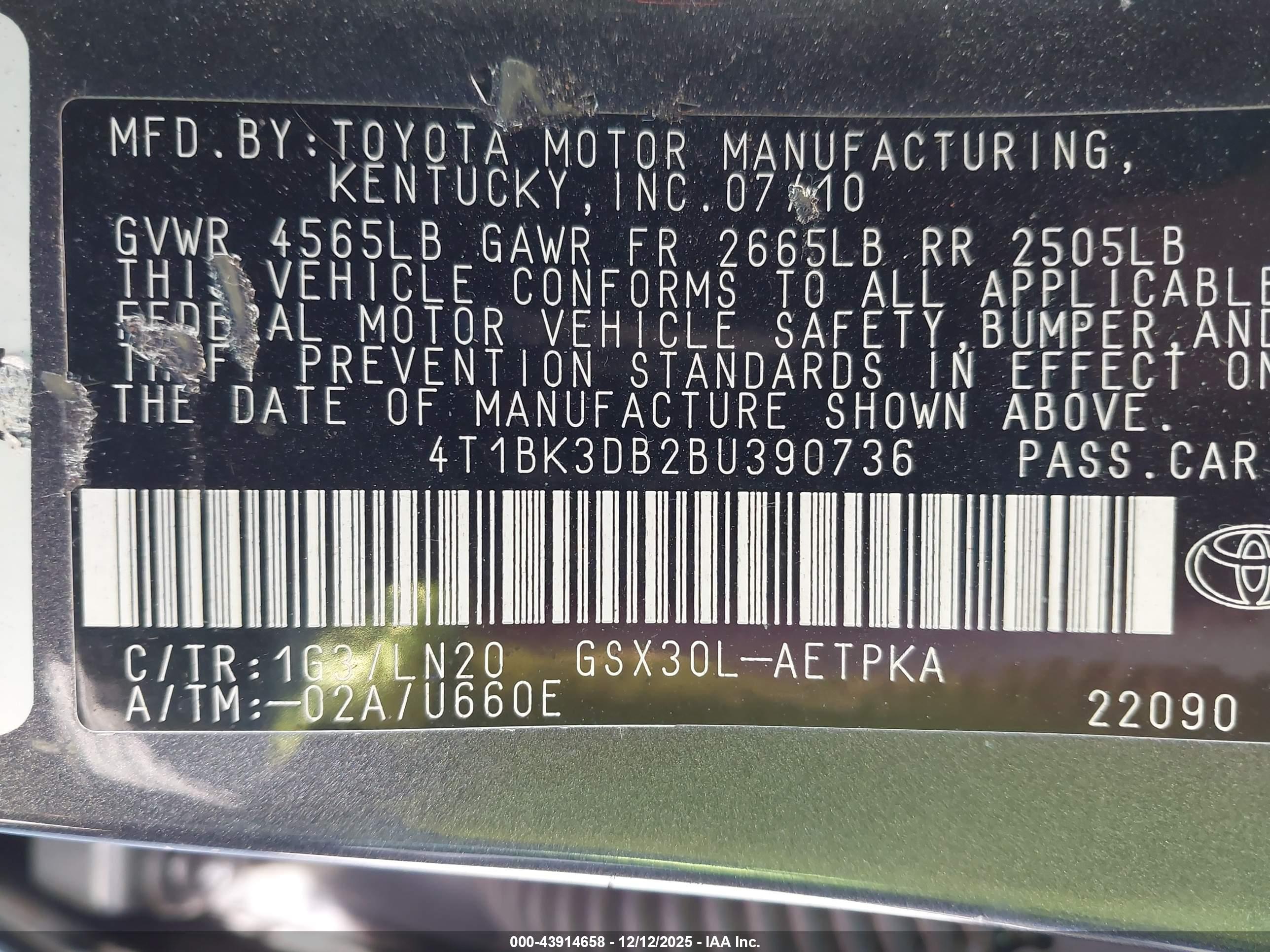 TOYOTA AVALON image 9