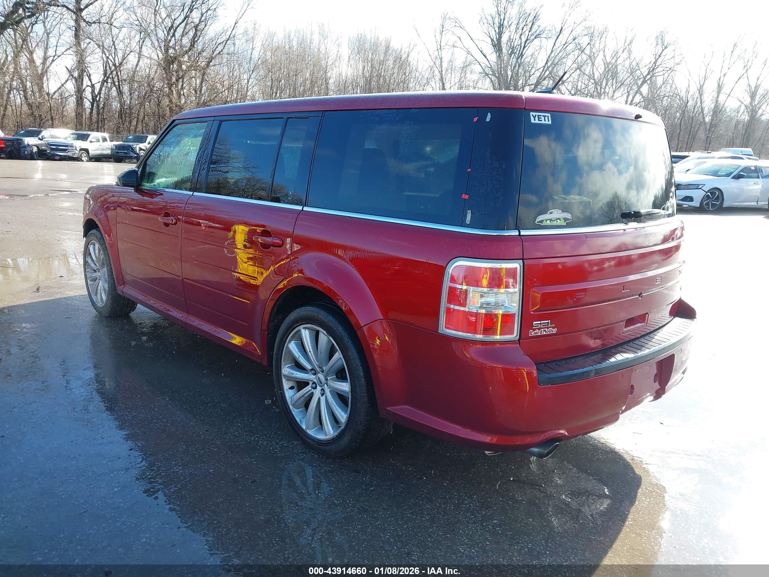 FORD FLEX image 3