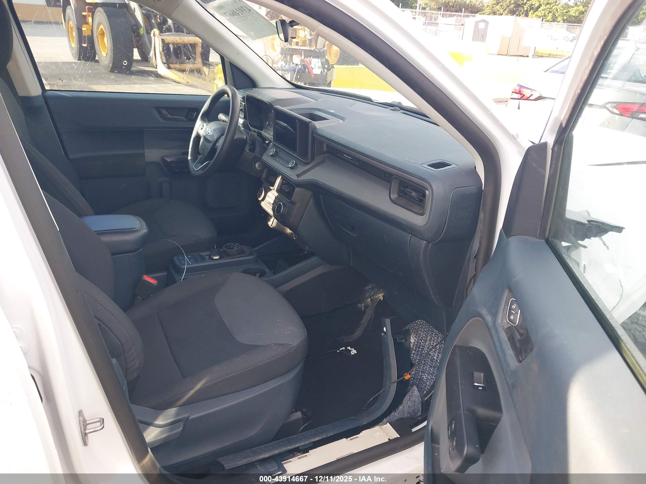 FORD MAVERICK image 5