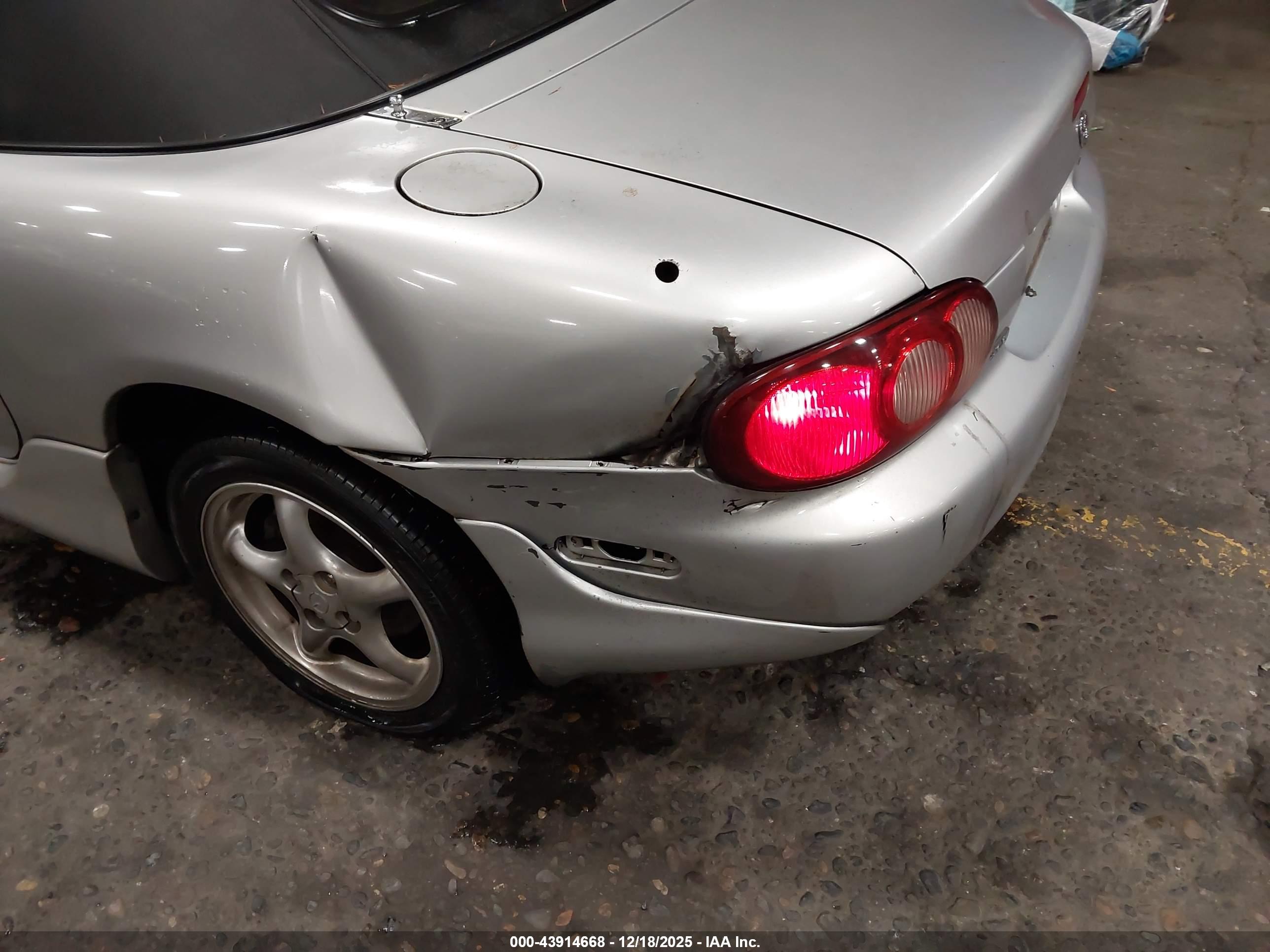 MAZDA MX-5 image 6
