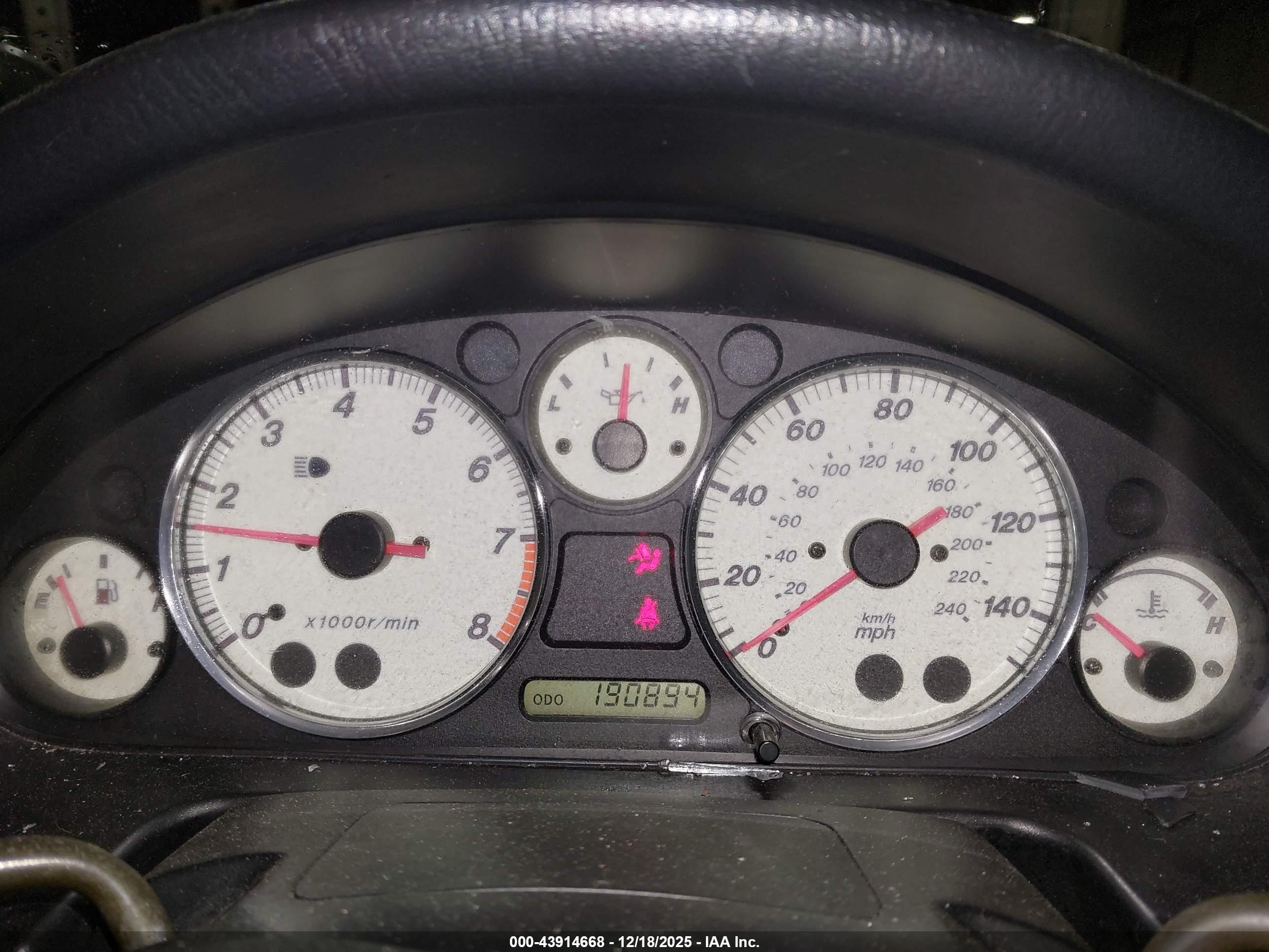 MAZDA MX-5 image 7