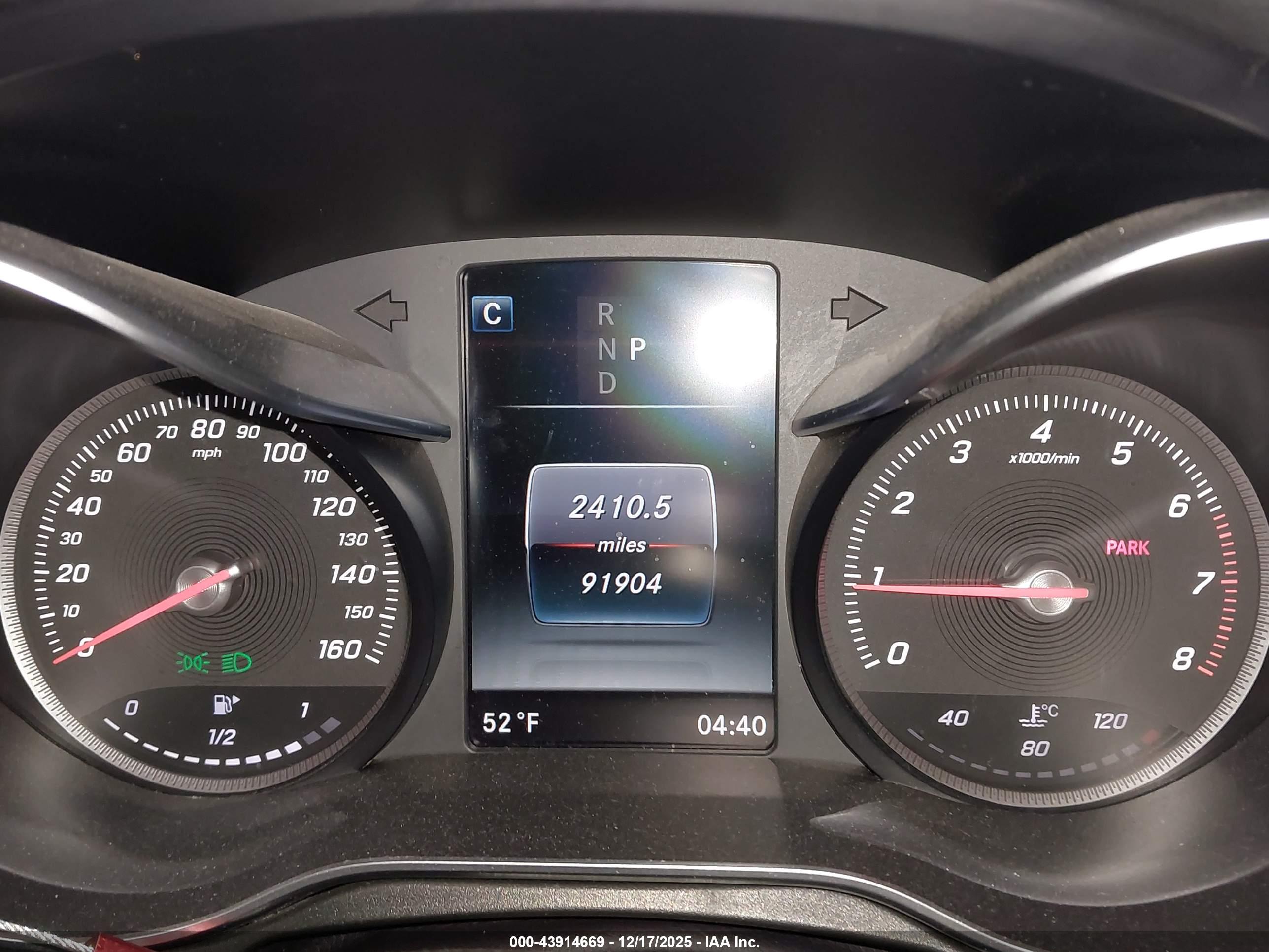 MERCEDES-BENZ GLC image 7