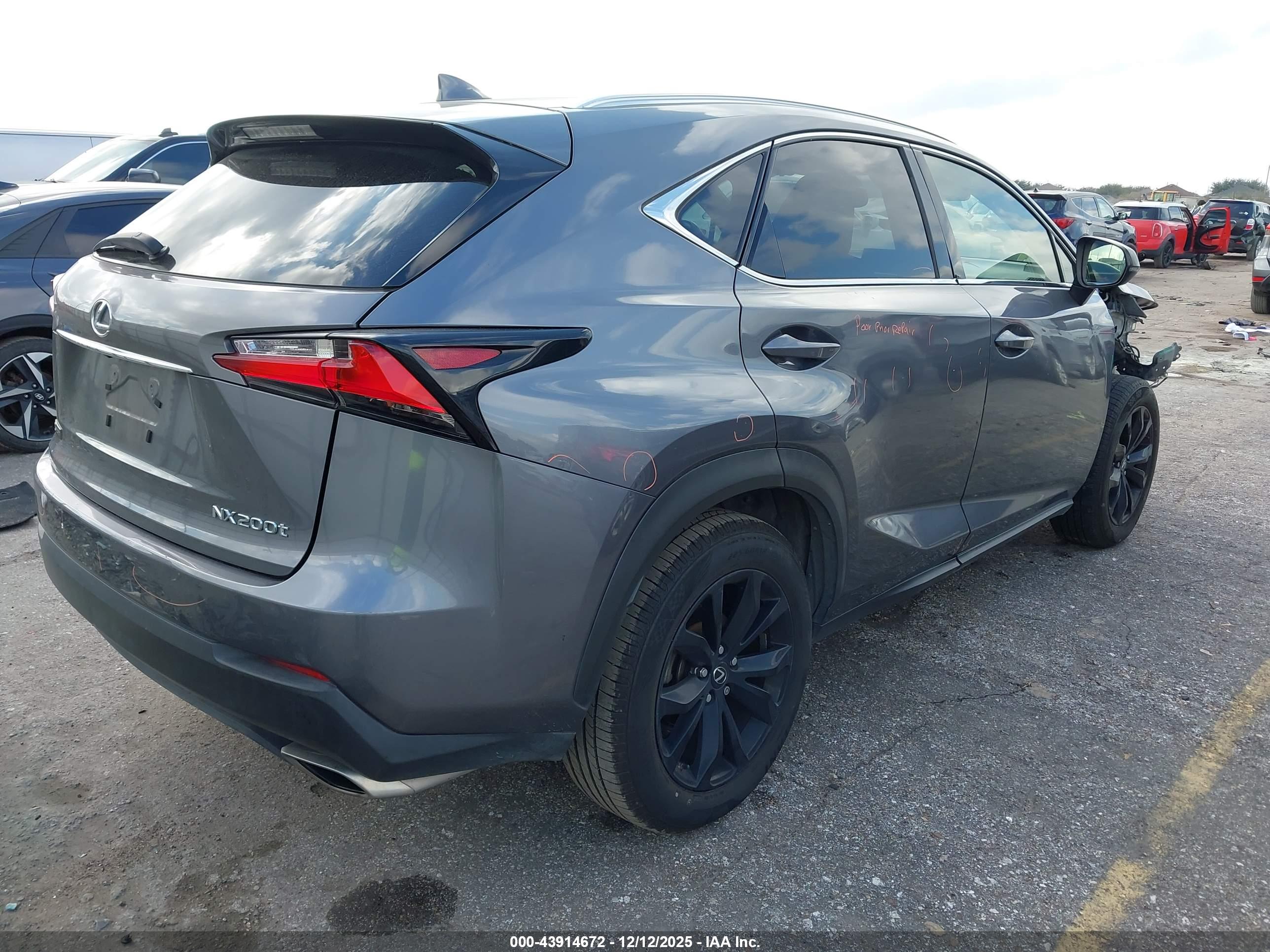 LEXUS NX image 4