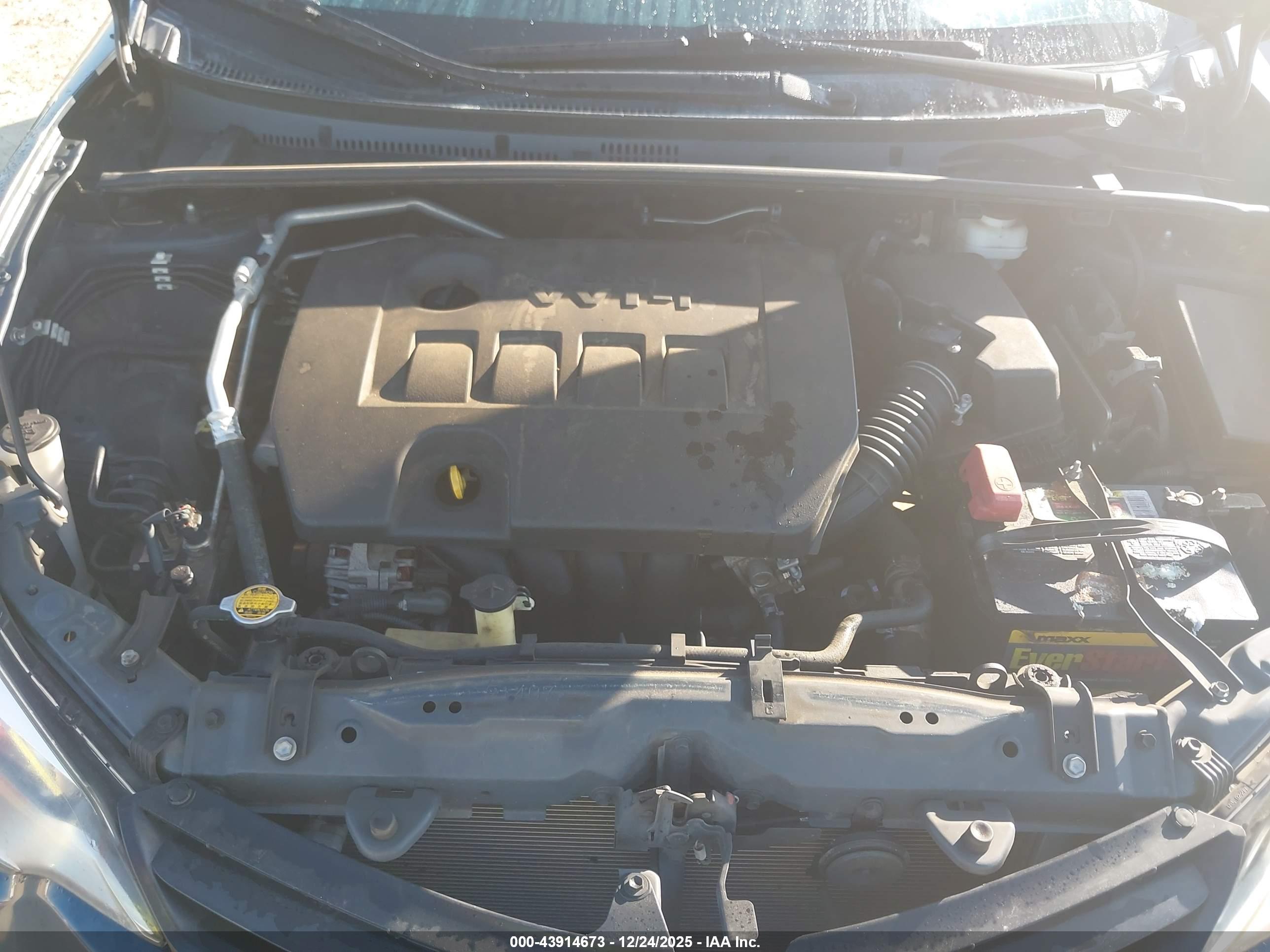 TOYOTA COROLLA image 10