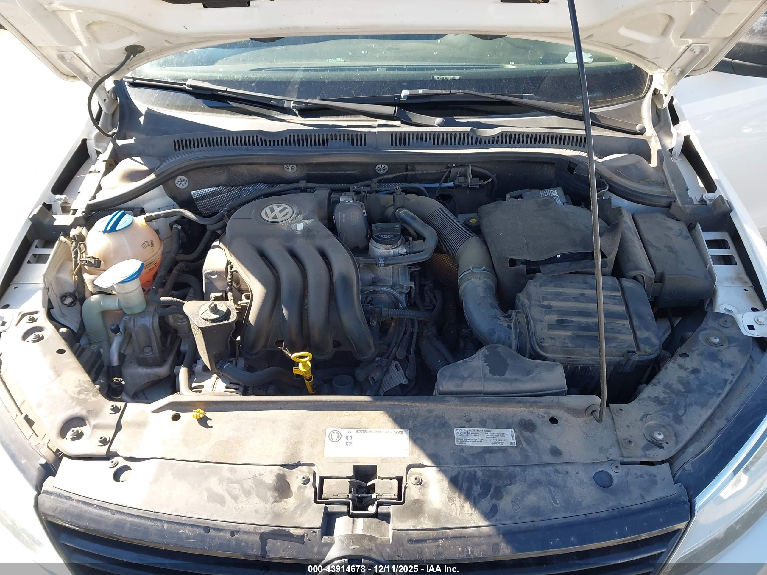 VOLKSWAGEN JETTA image 10