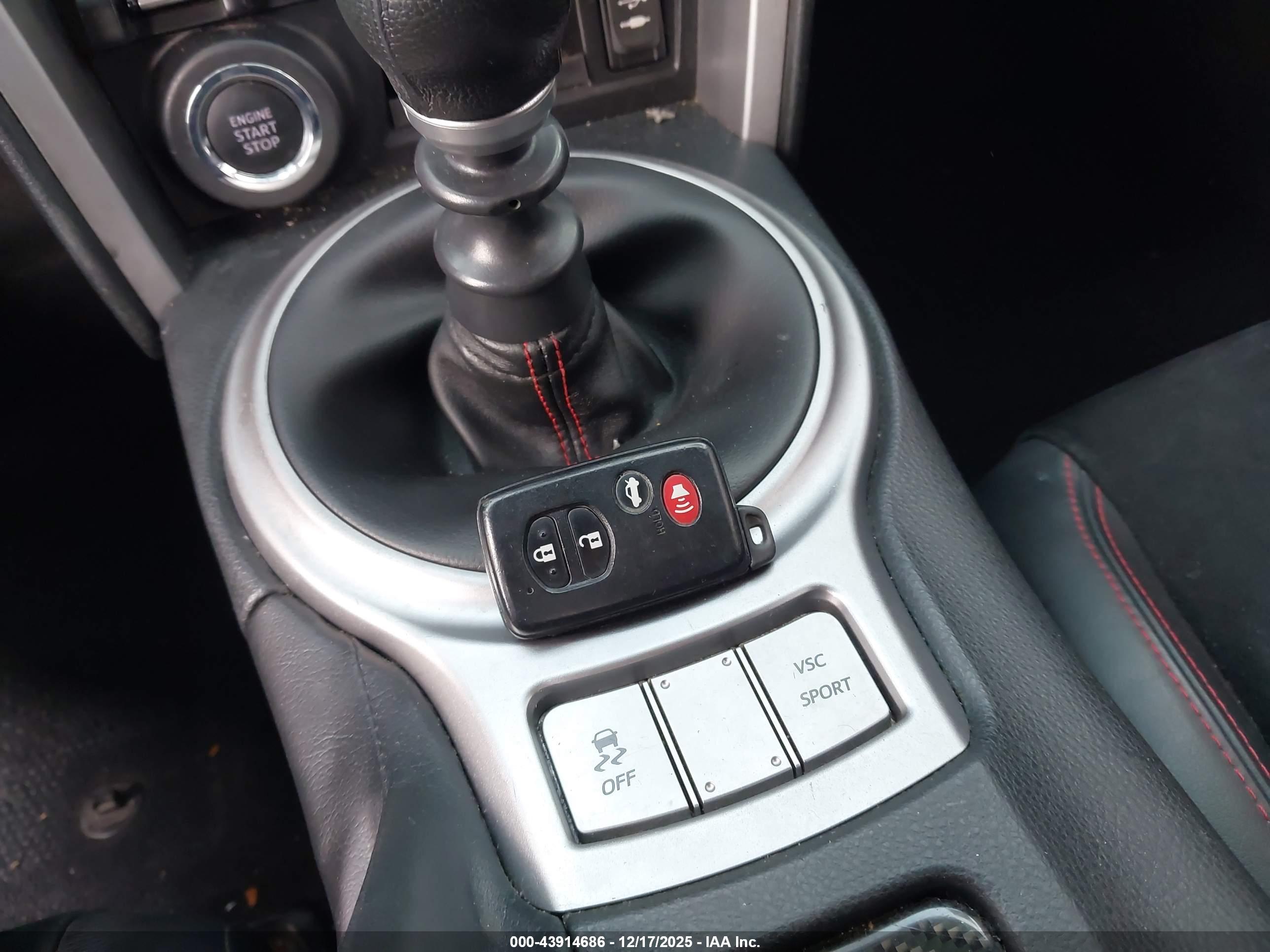 SUBARU BRZ image 11